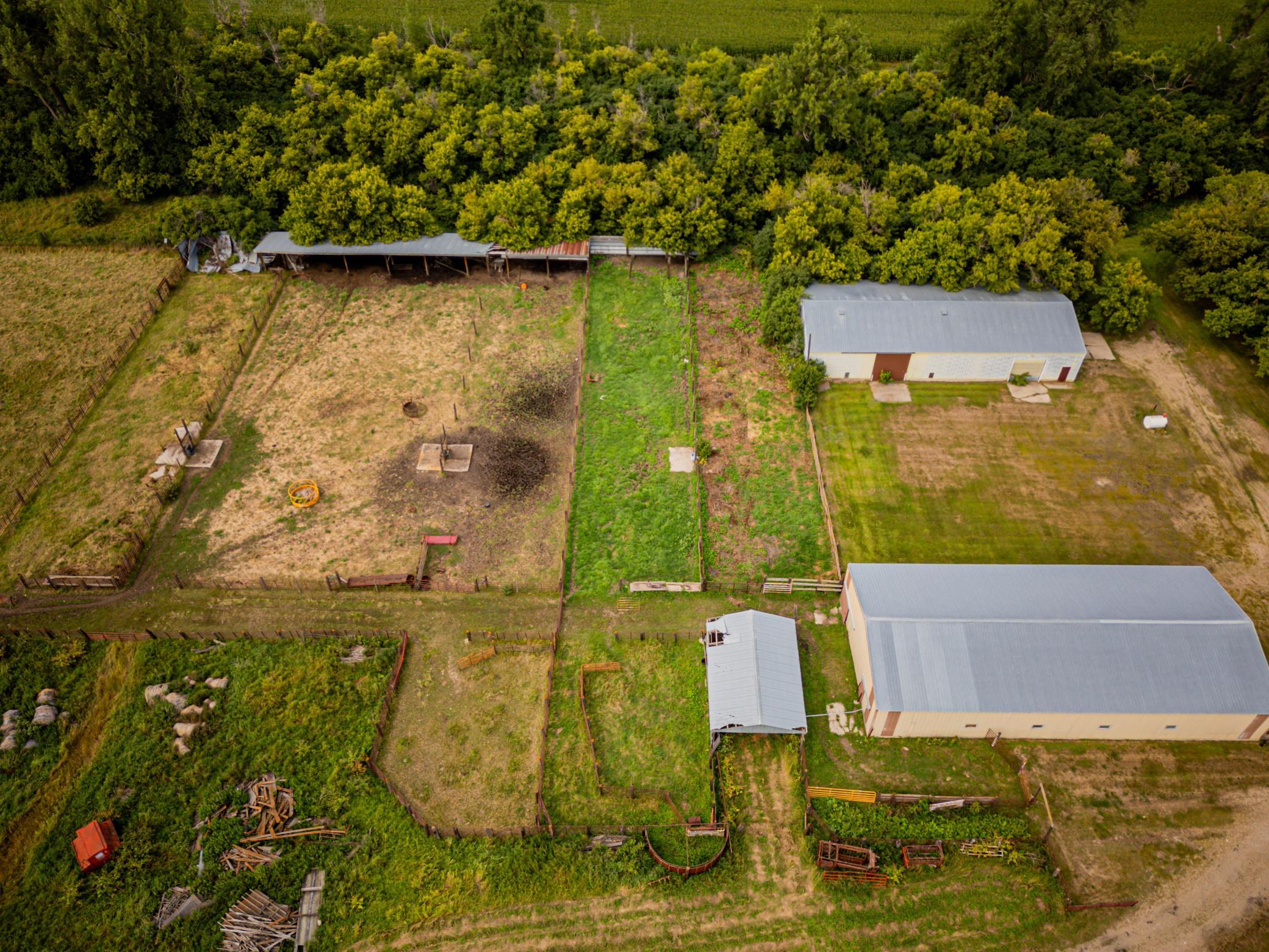 main property photo 44