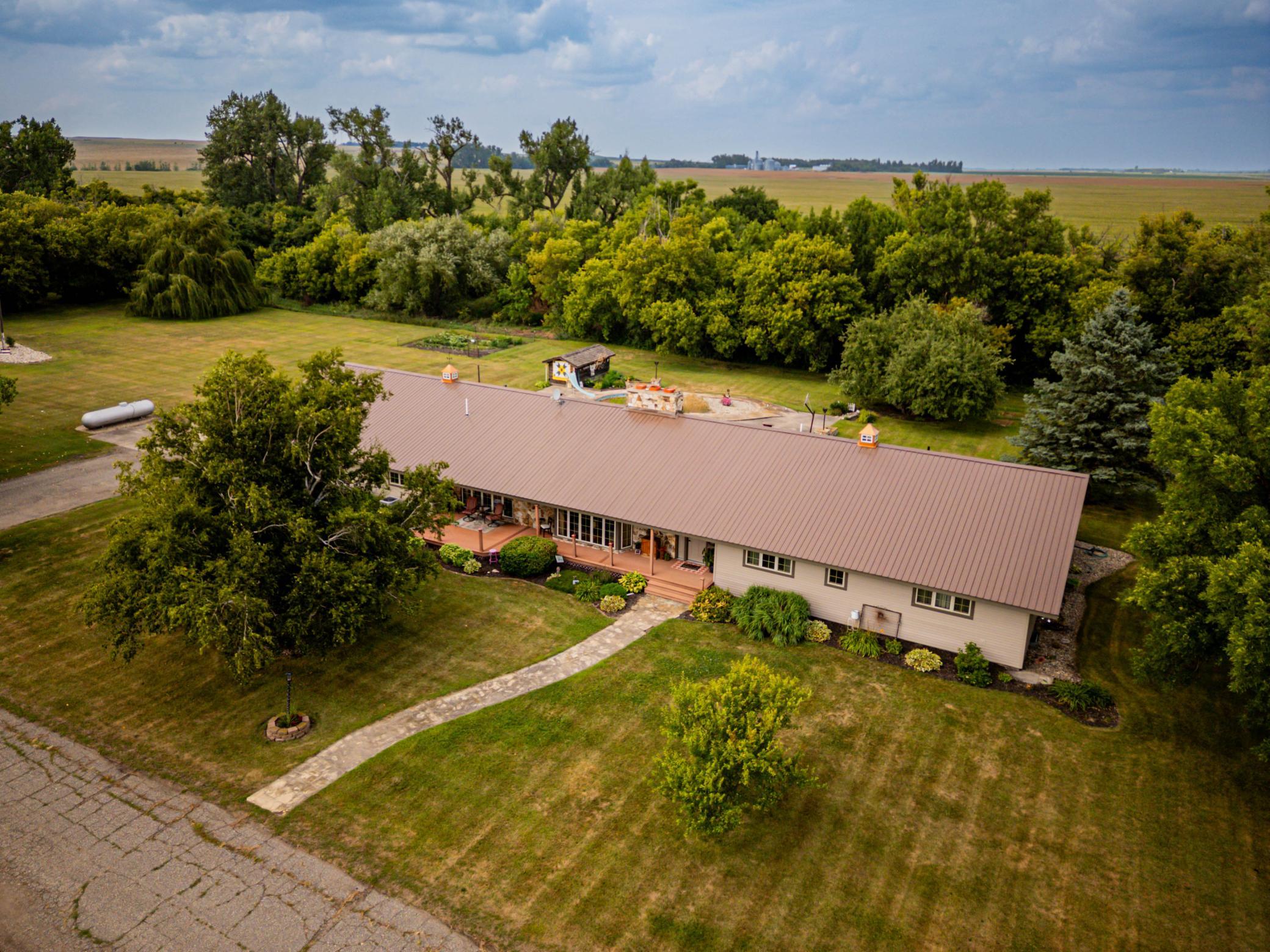 main property photo 46