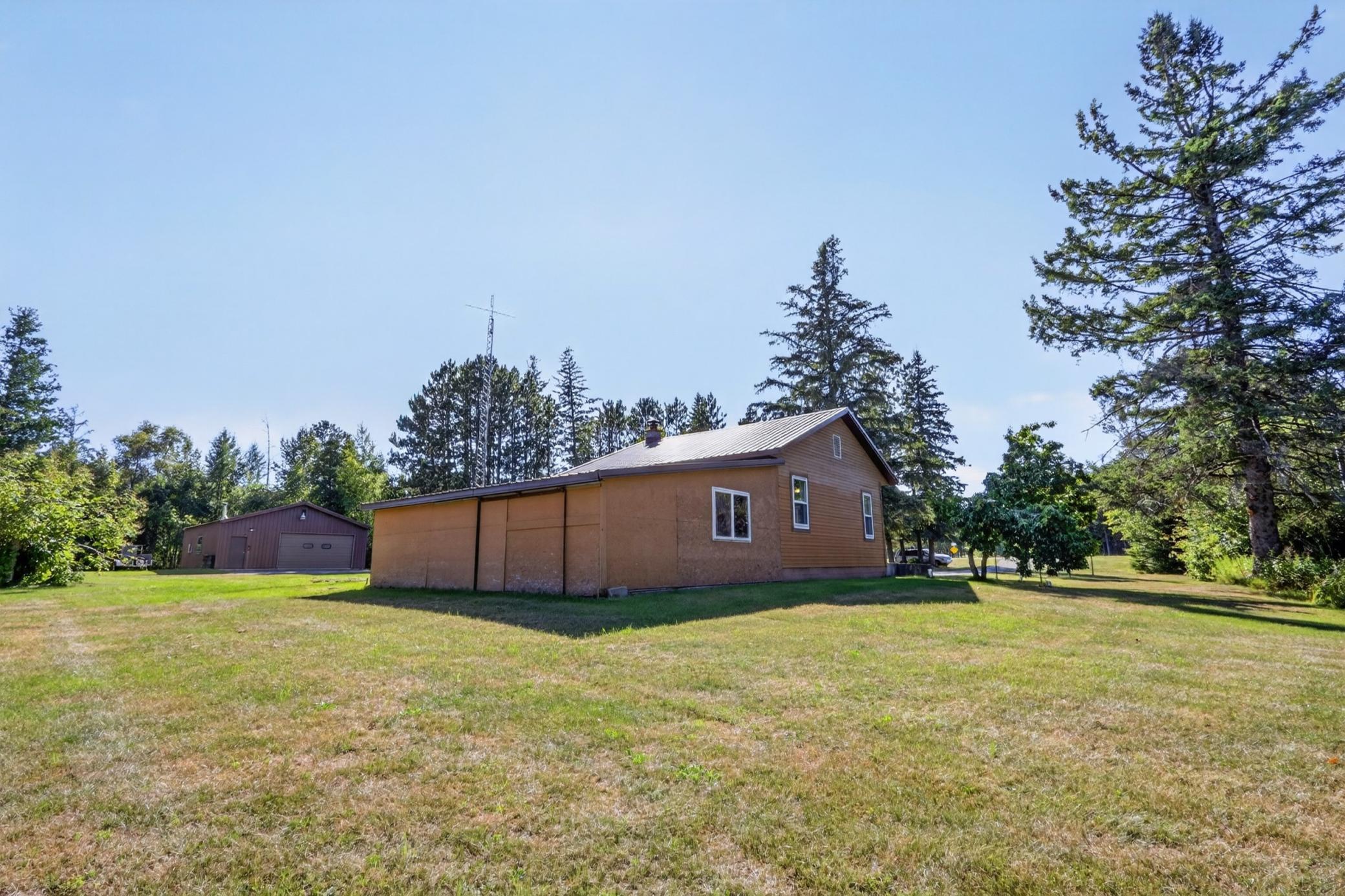 main property photo 12