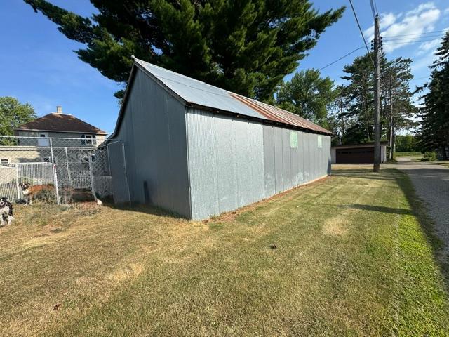 main property photo 43