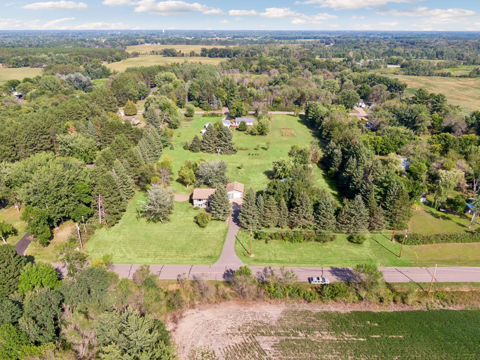 main property photo 33
