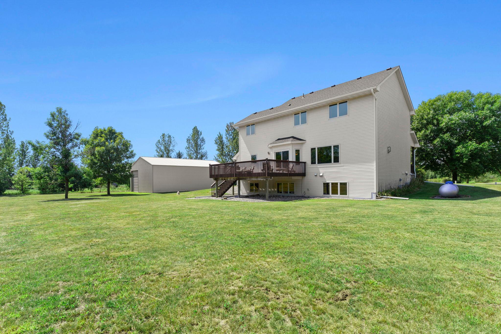 main property photo 117