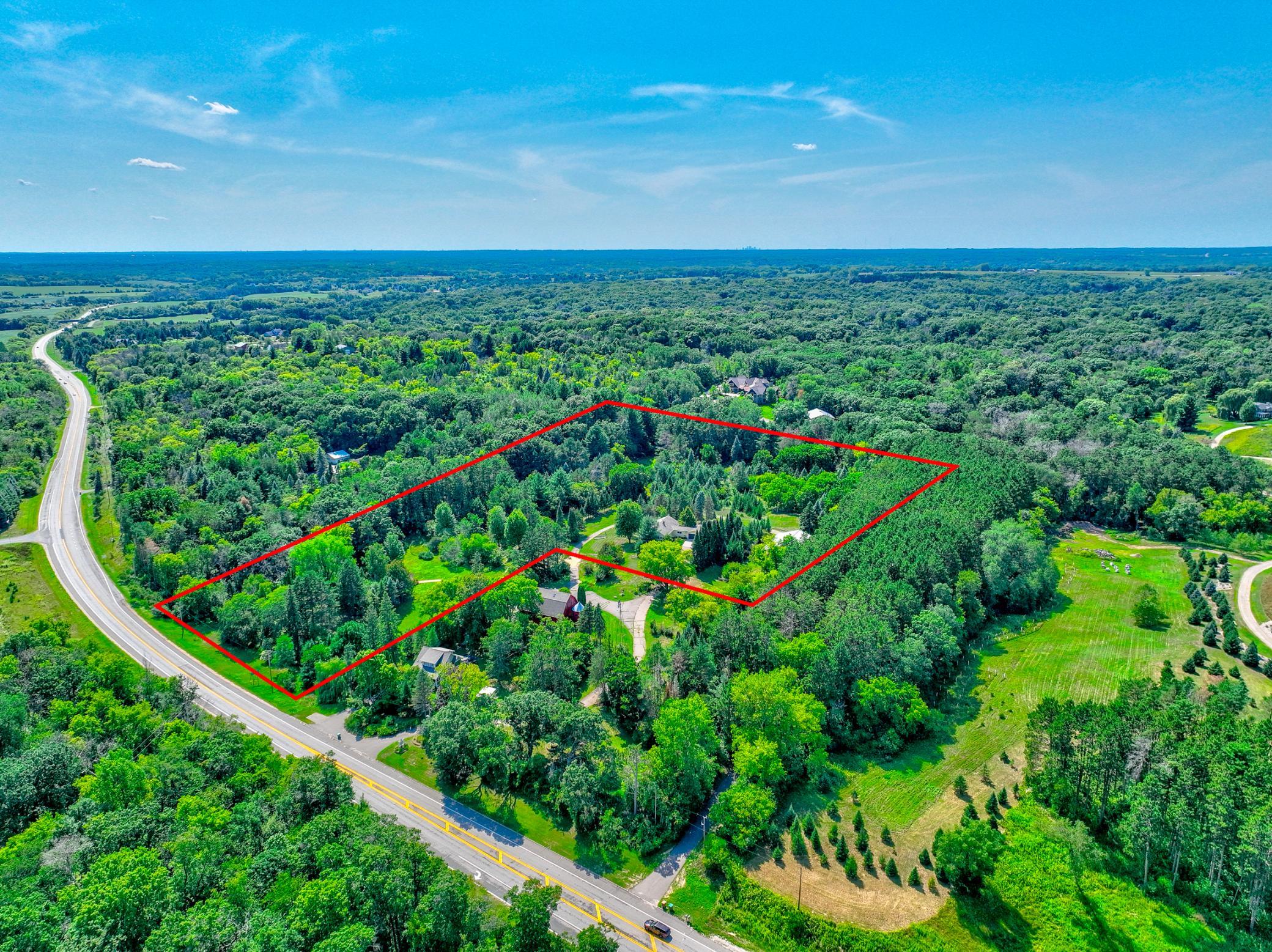 main property photo 2