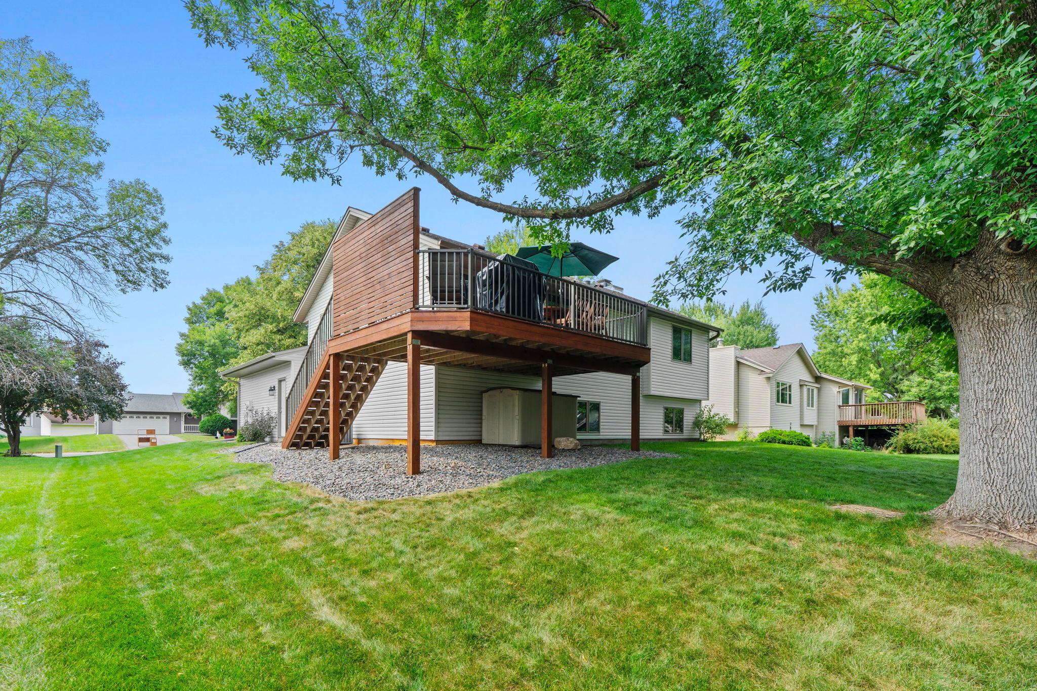 main property photo 42