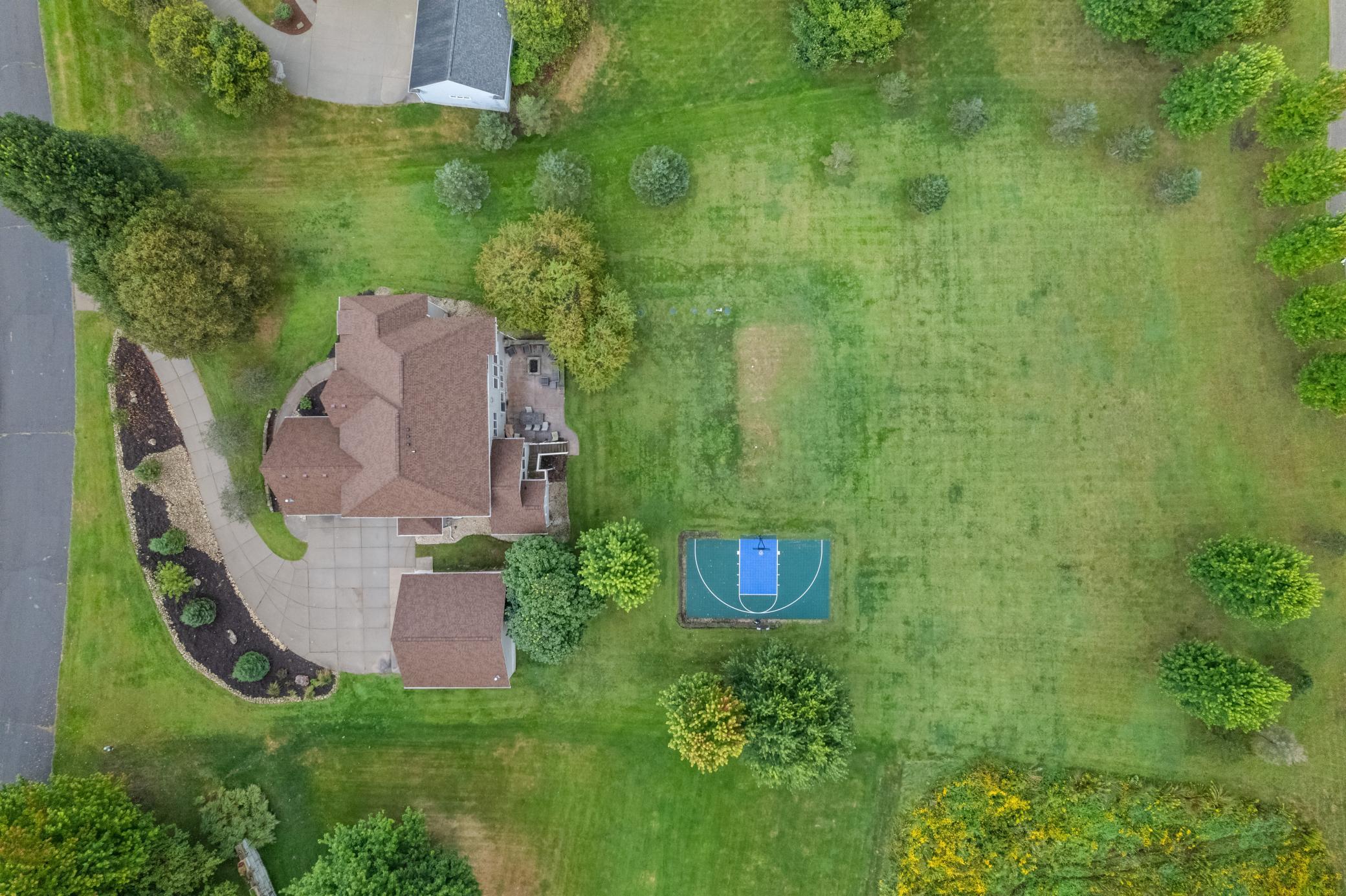 main property photo 45