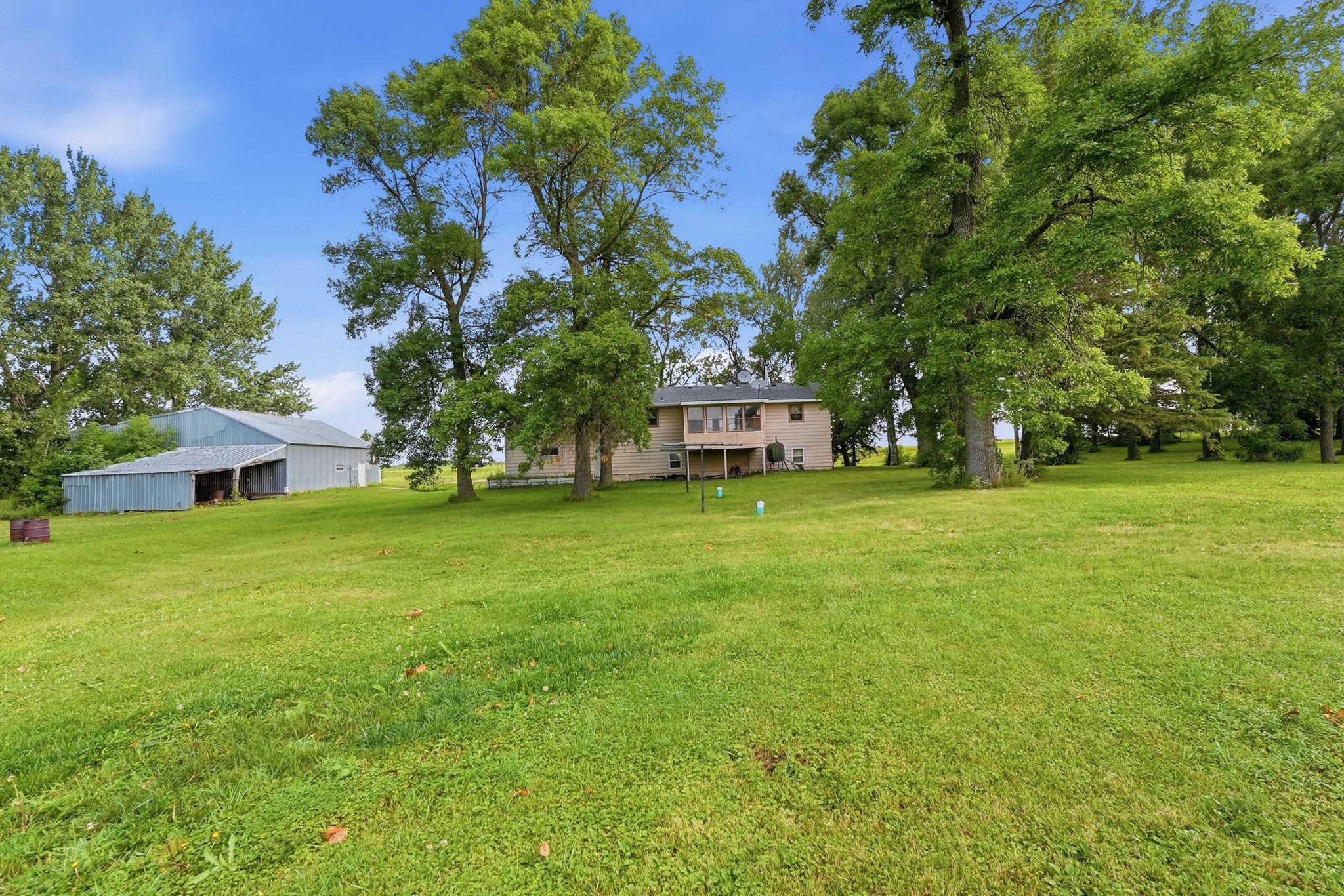main property photo 27