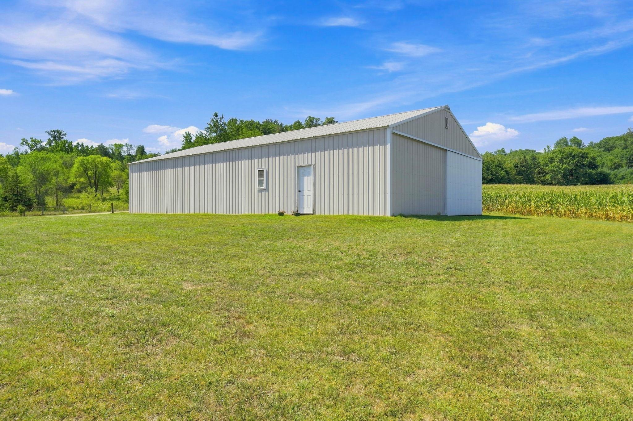 main property photo 34