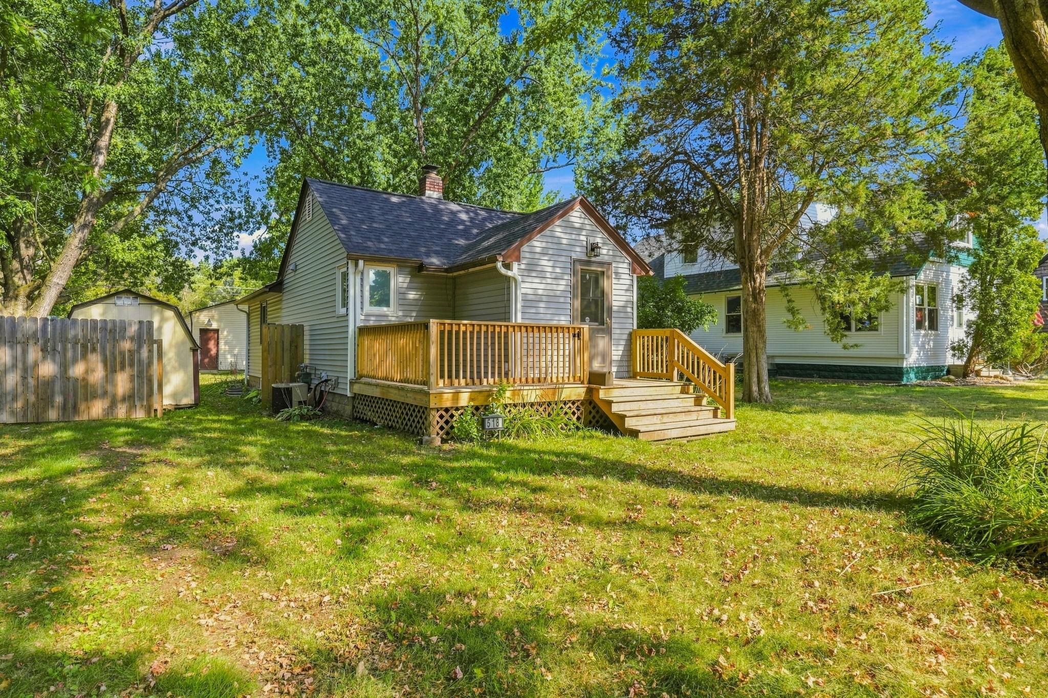 main property photo 18