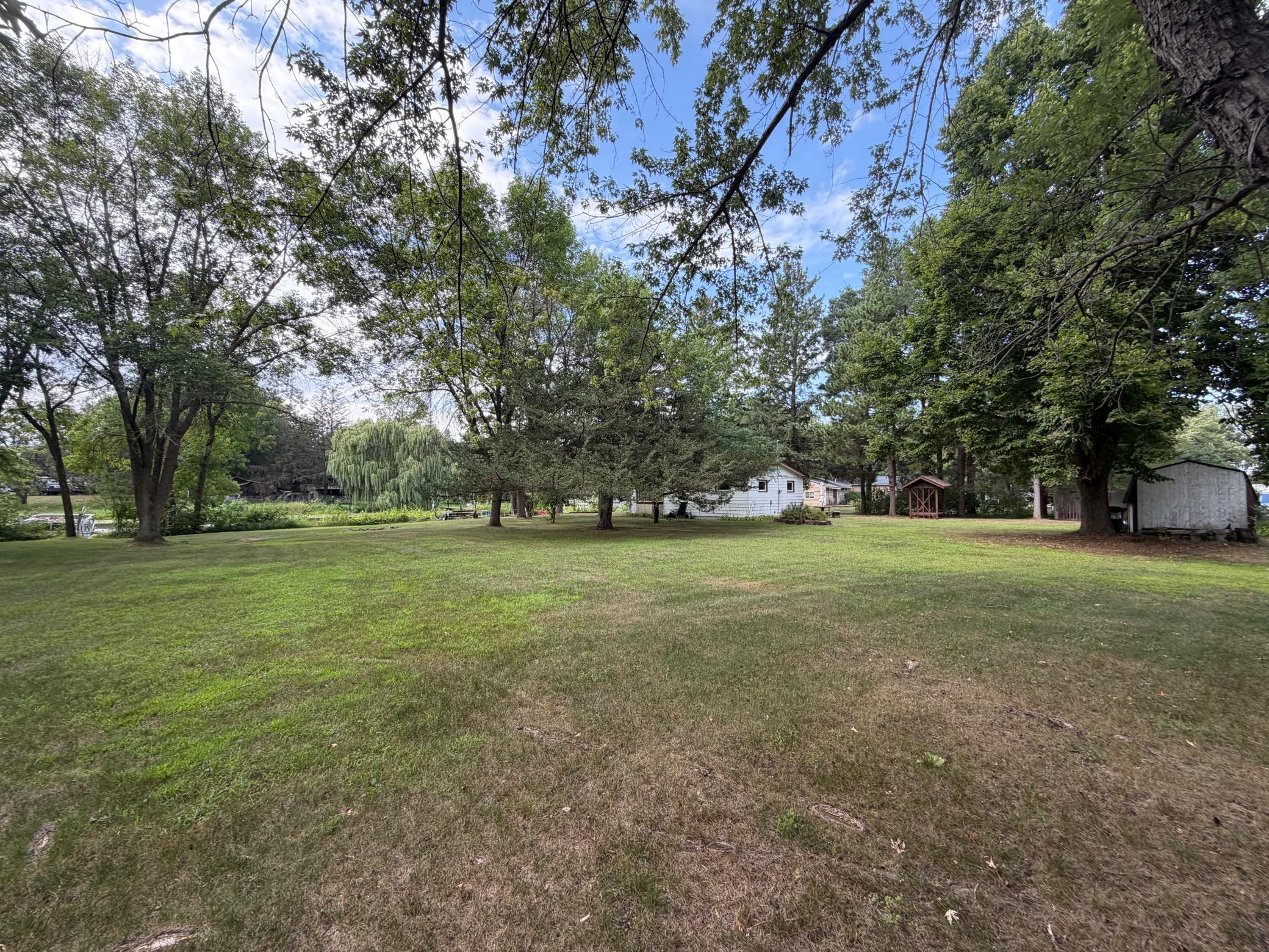 main property photo 18