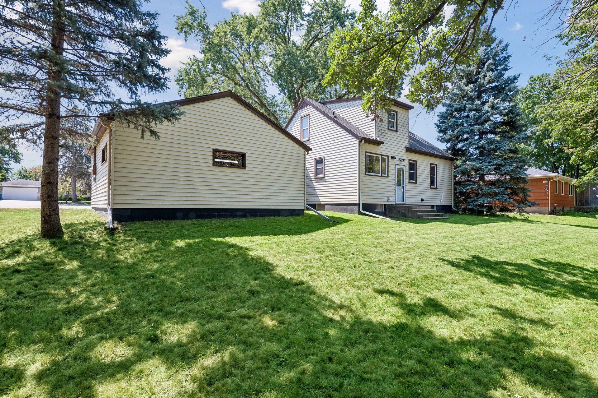 main property photo 39
