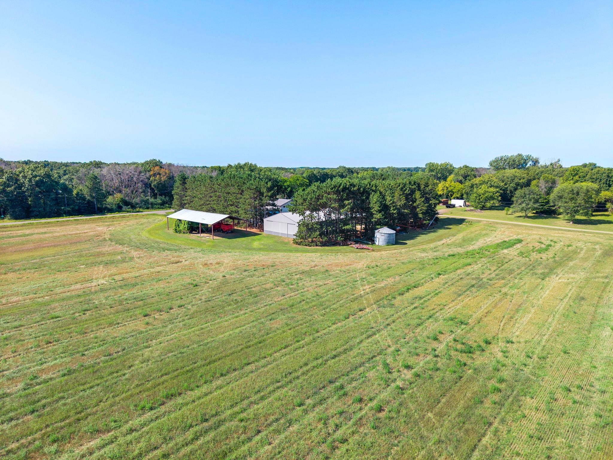 main property photo 37