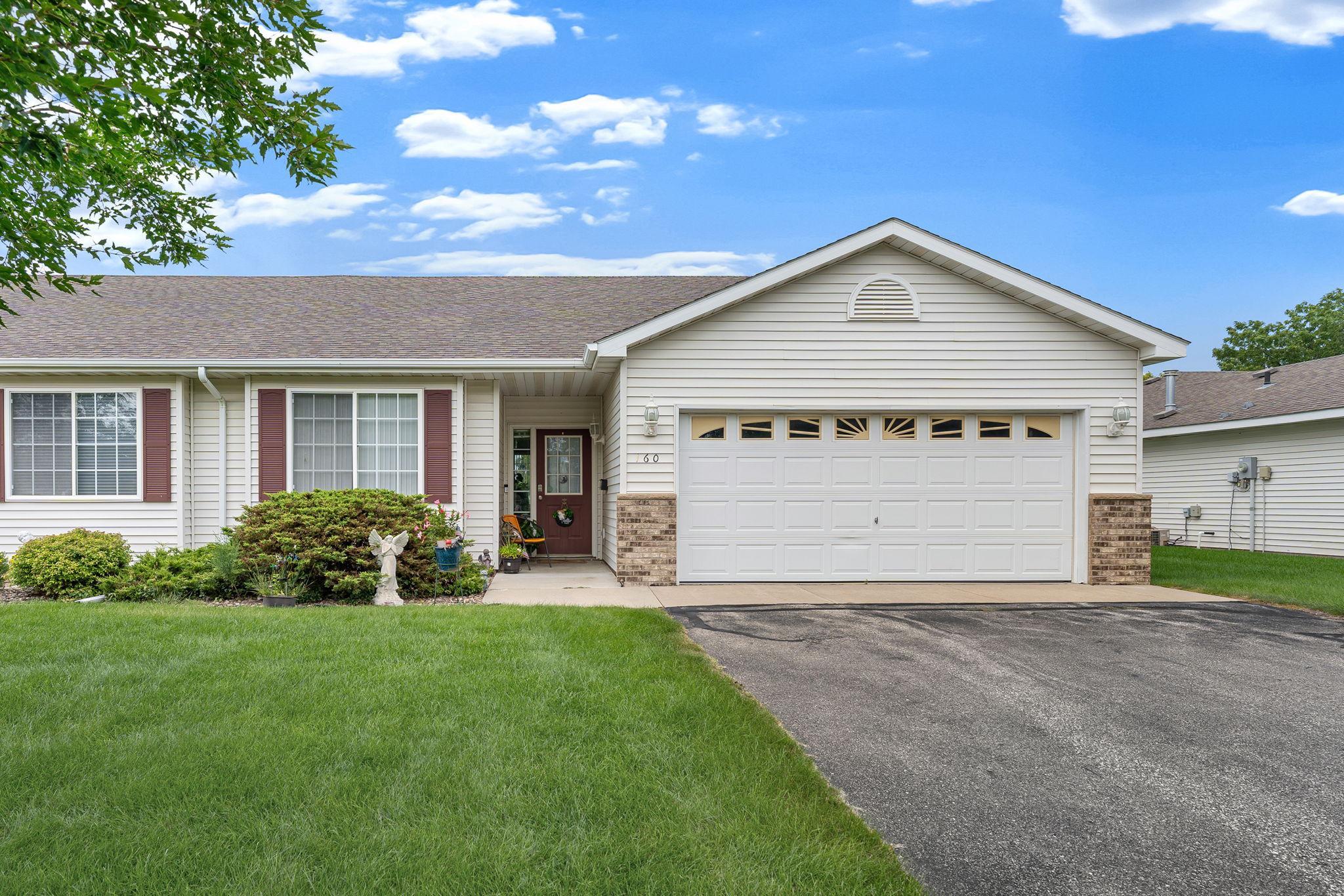 main property photo 0