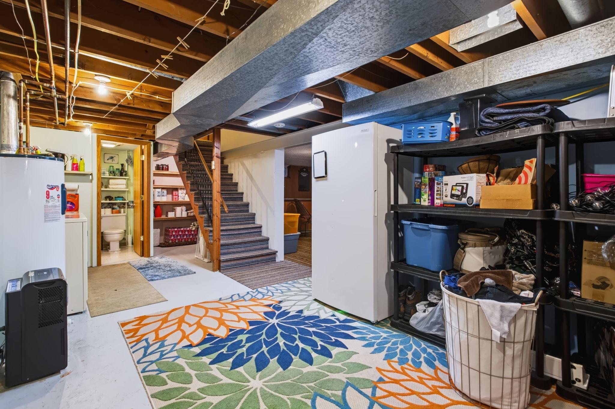 main property photo 17