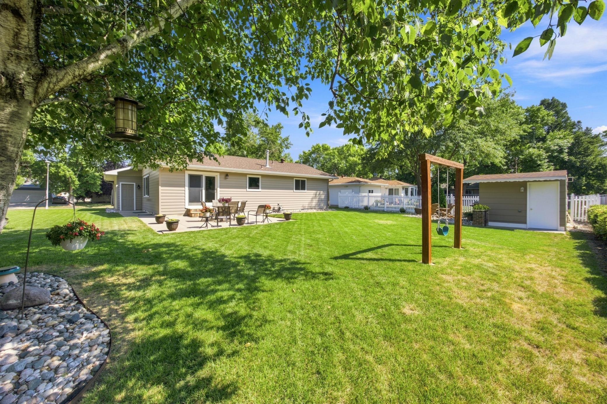 main property photo 43