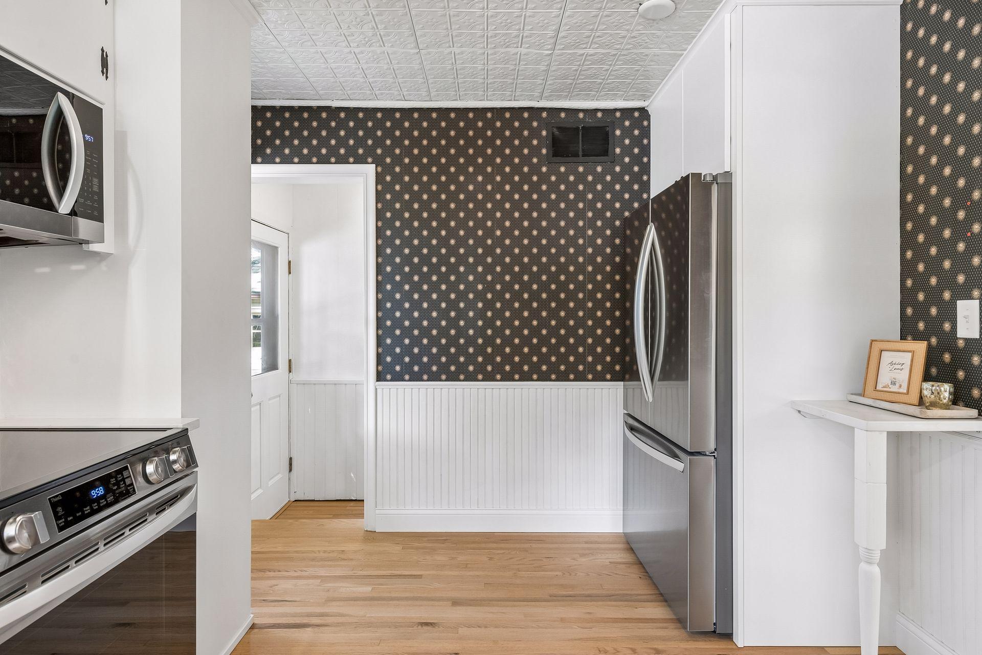 main property photo 22