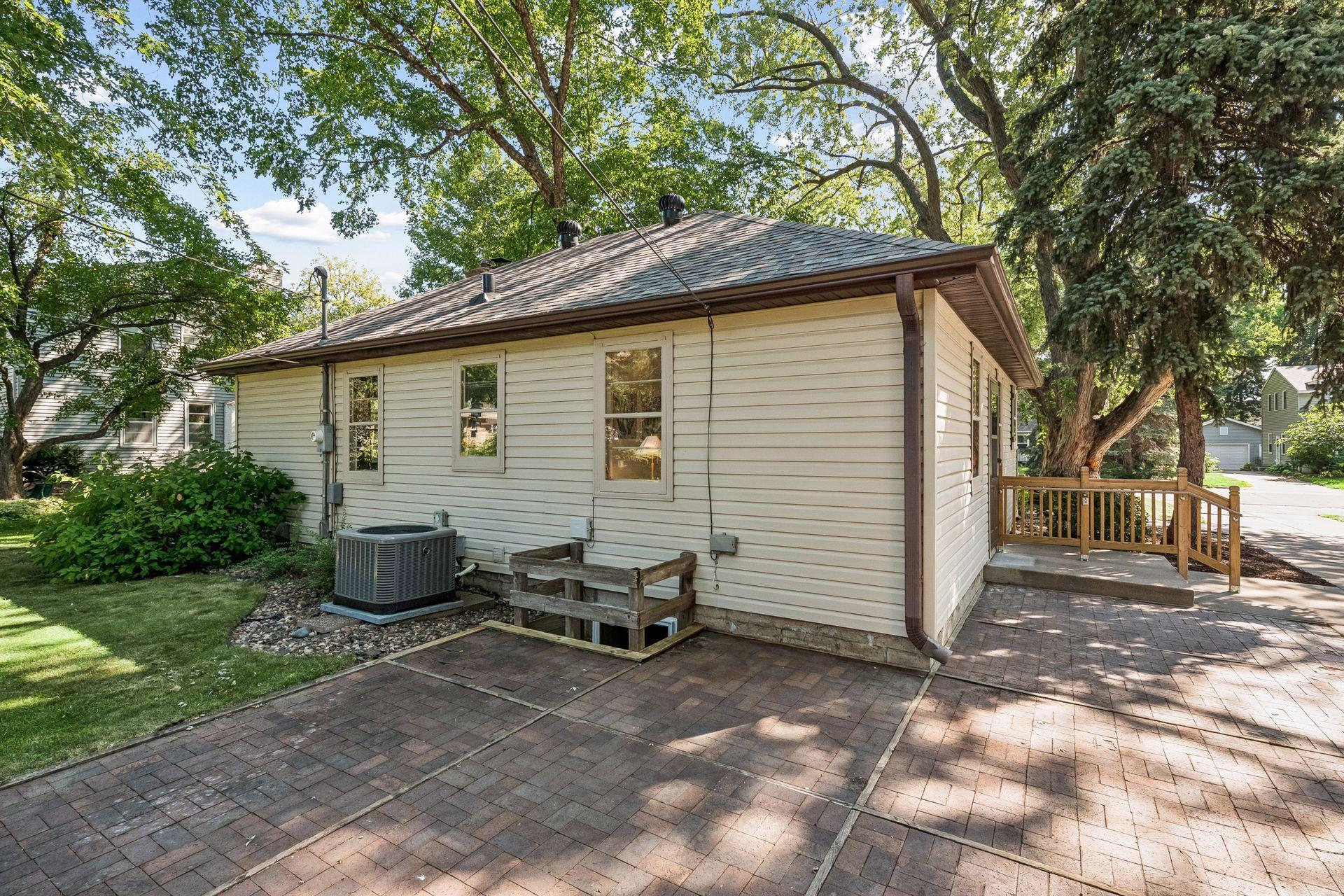 main property photo 47