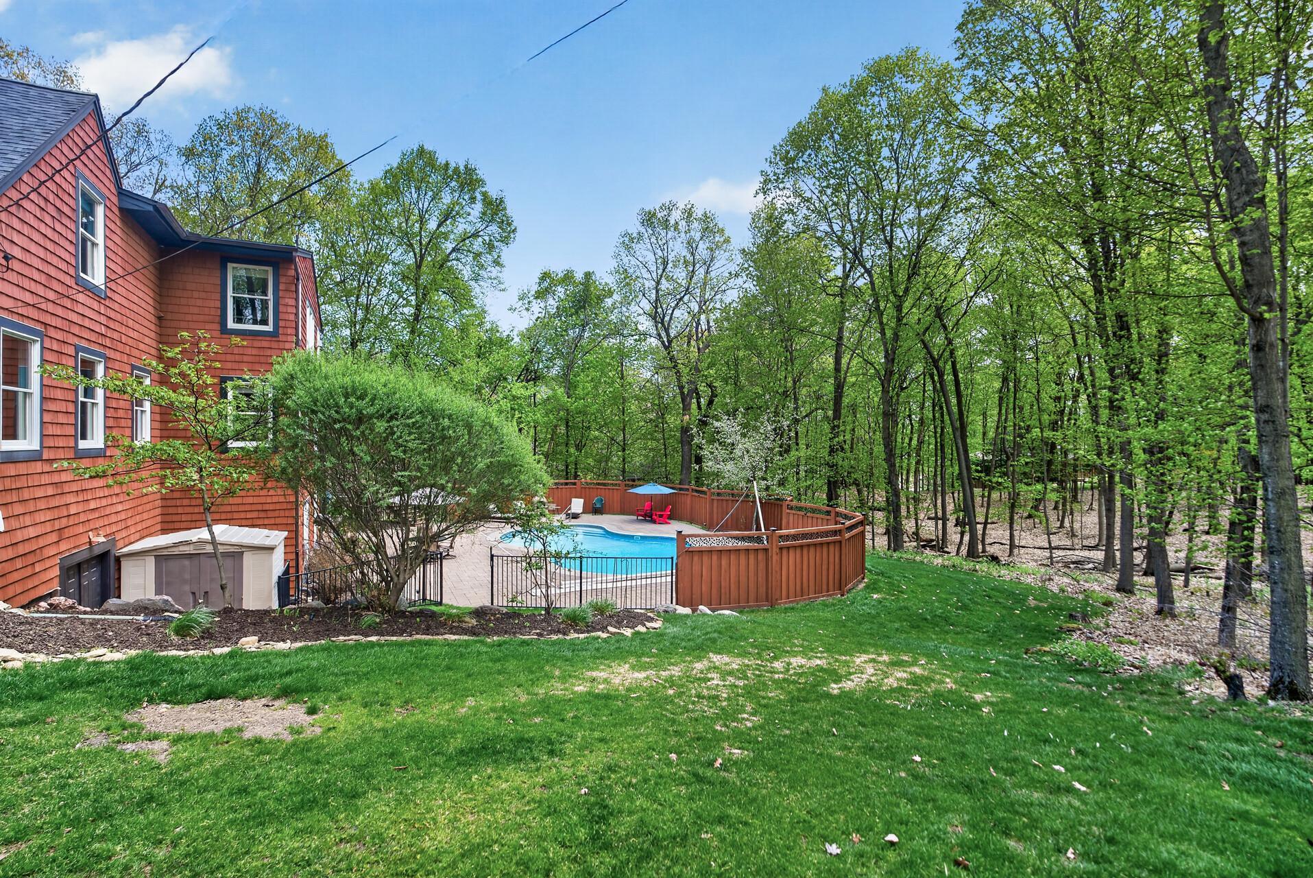 main property photo 85