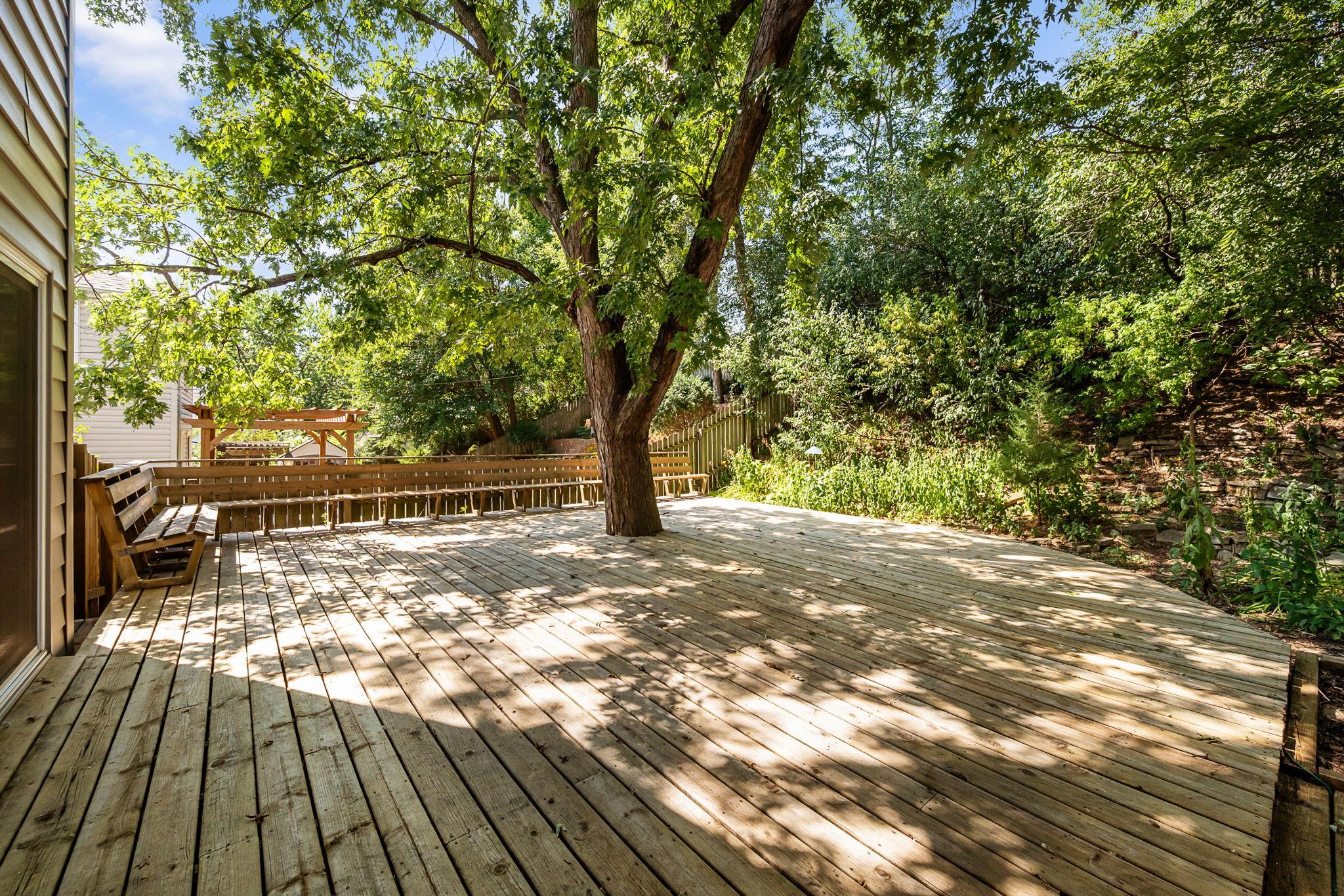 main property photo 26