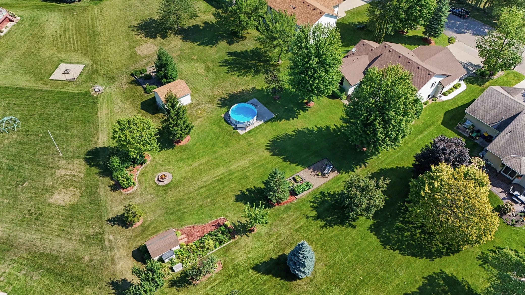 main property photo 34