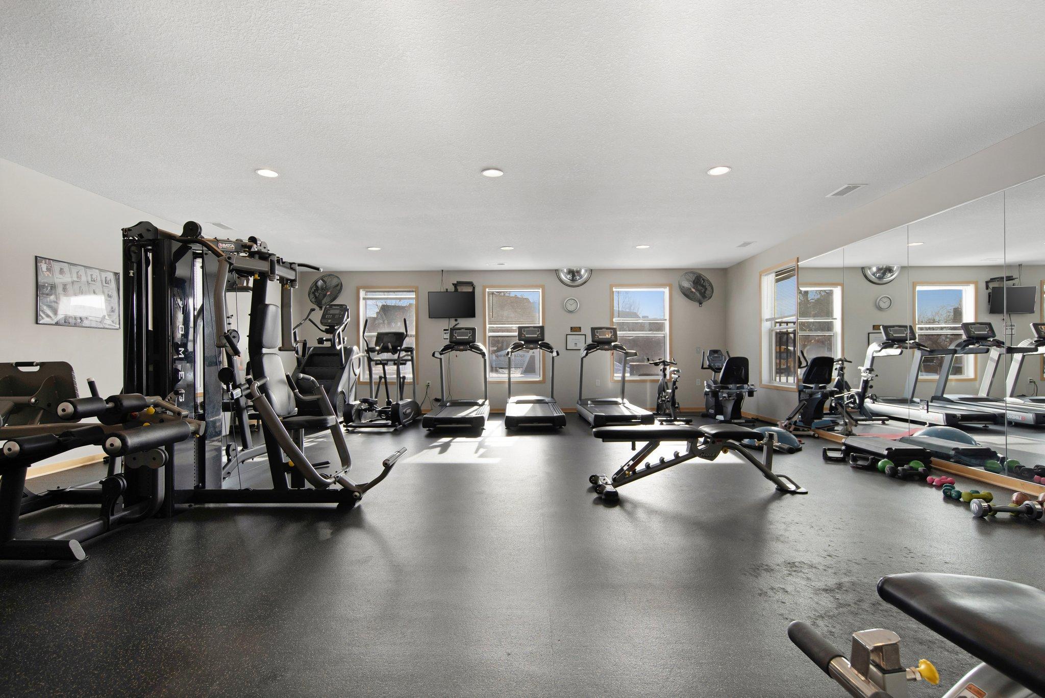 main property photo 22