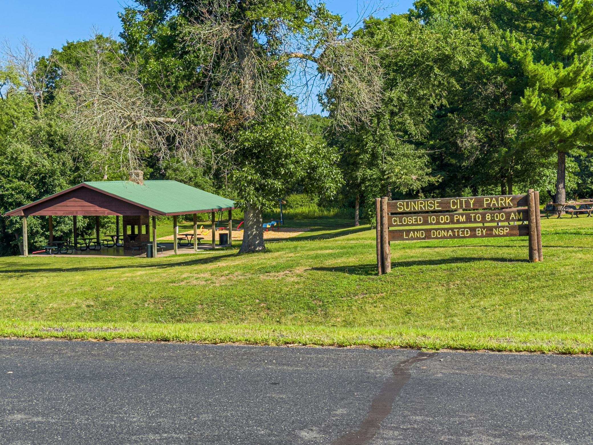 main property photo 23