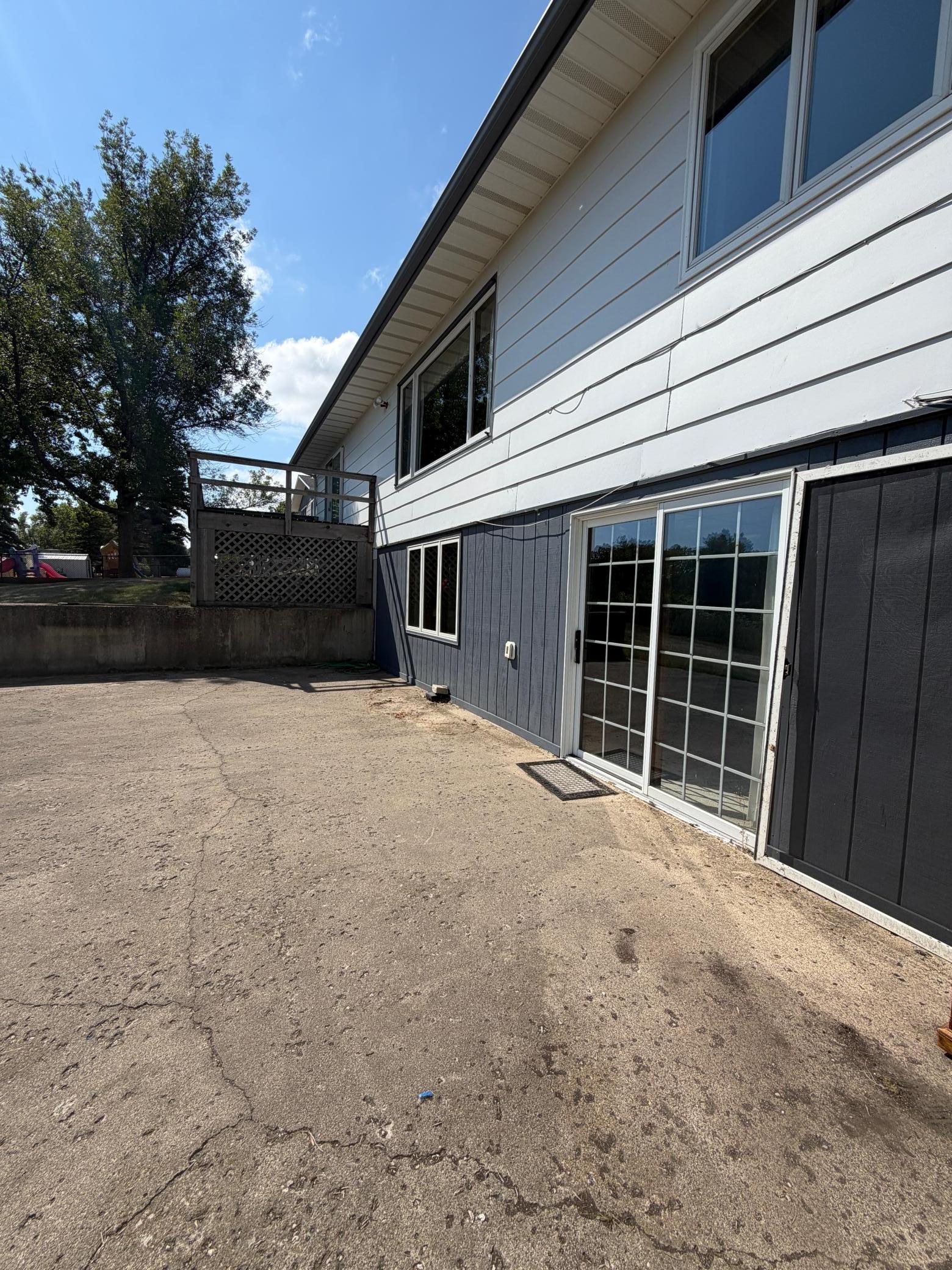 main property photo 56