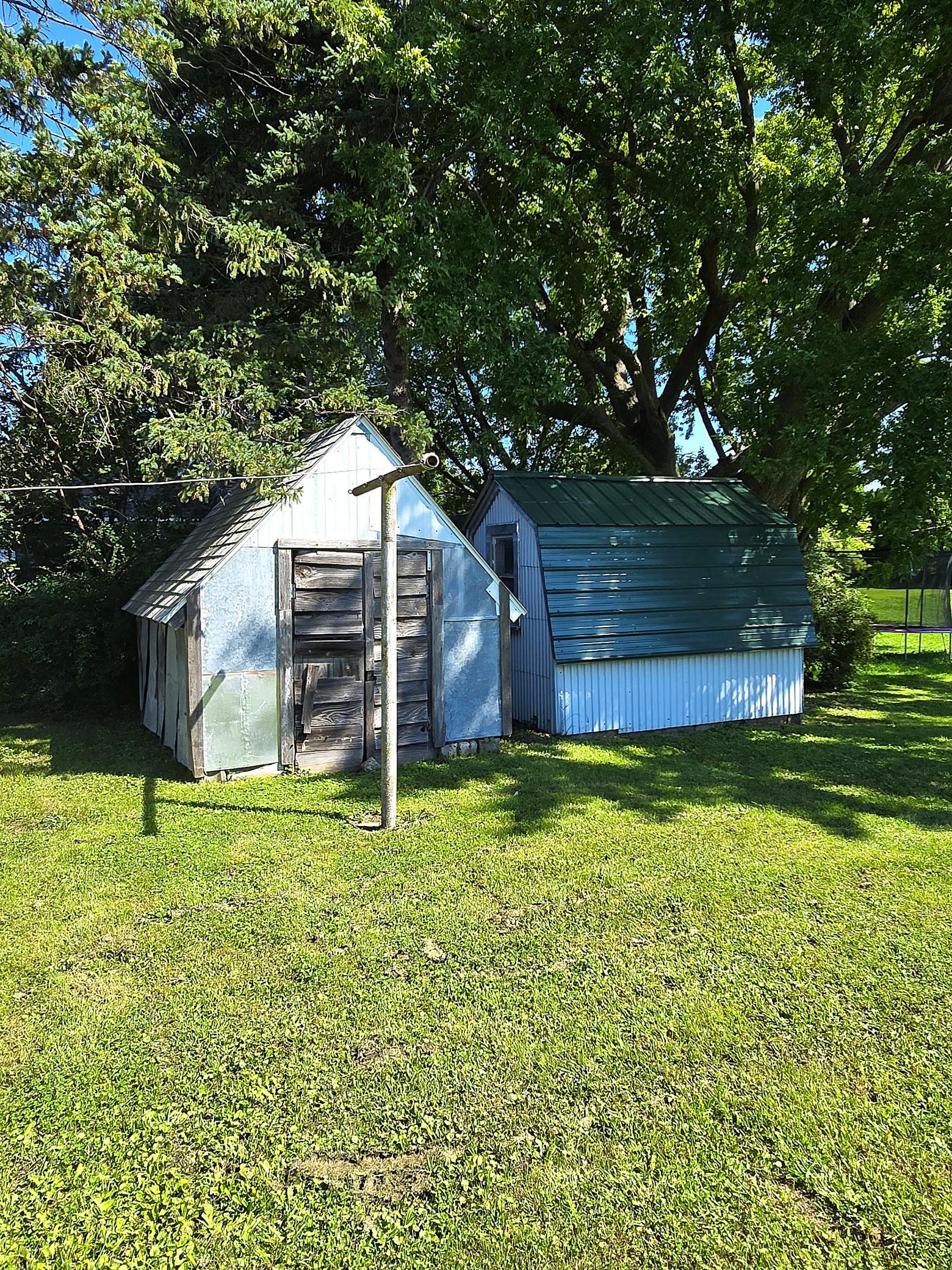 main property photo 25