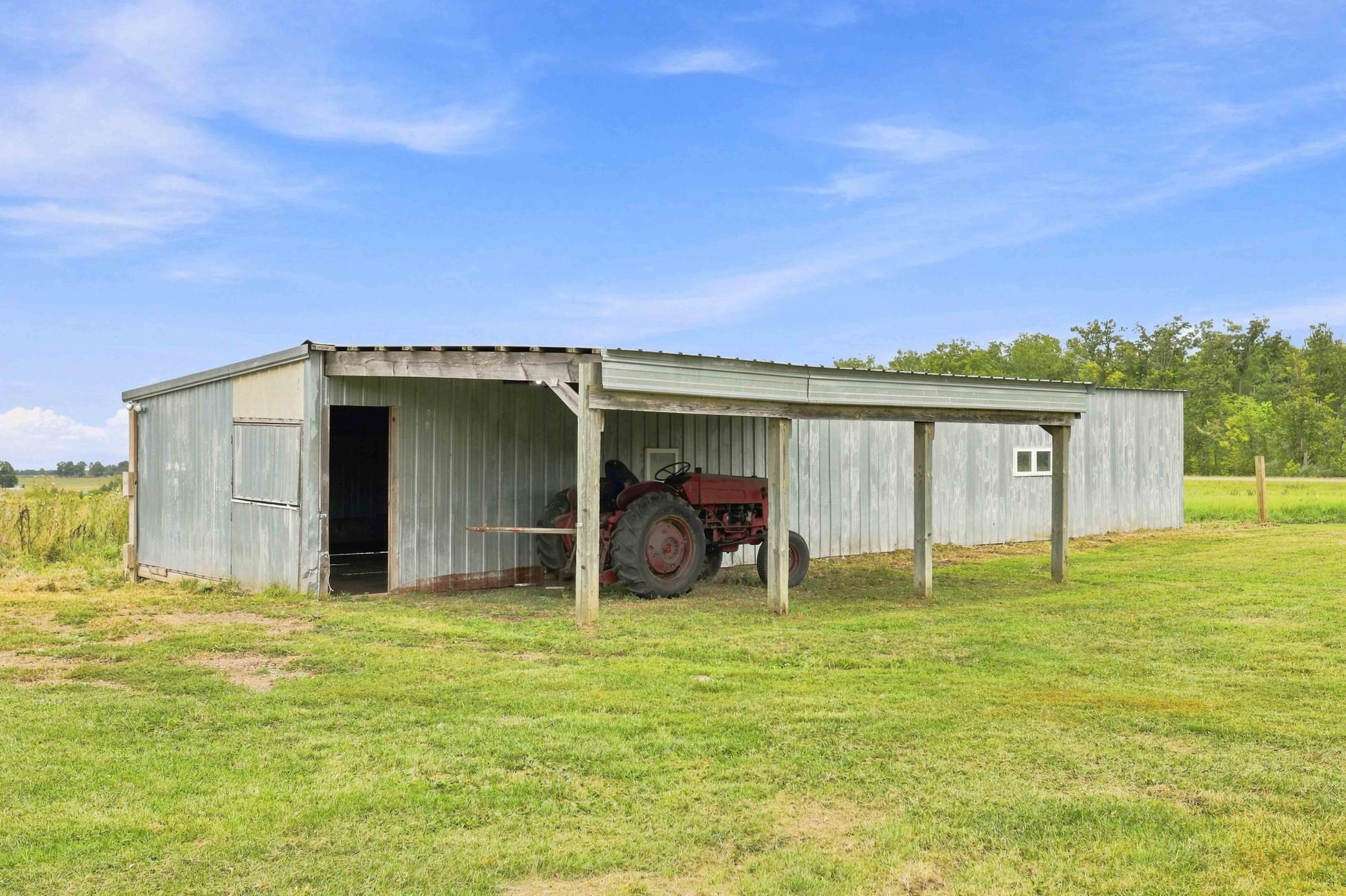 main property photo 26