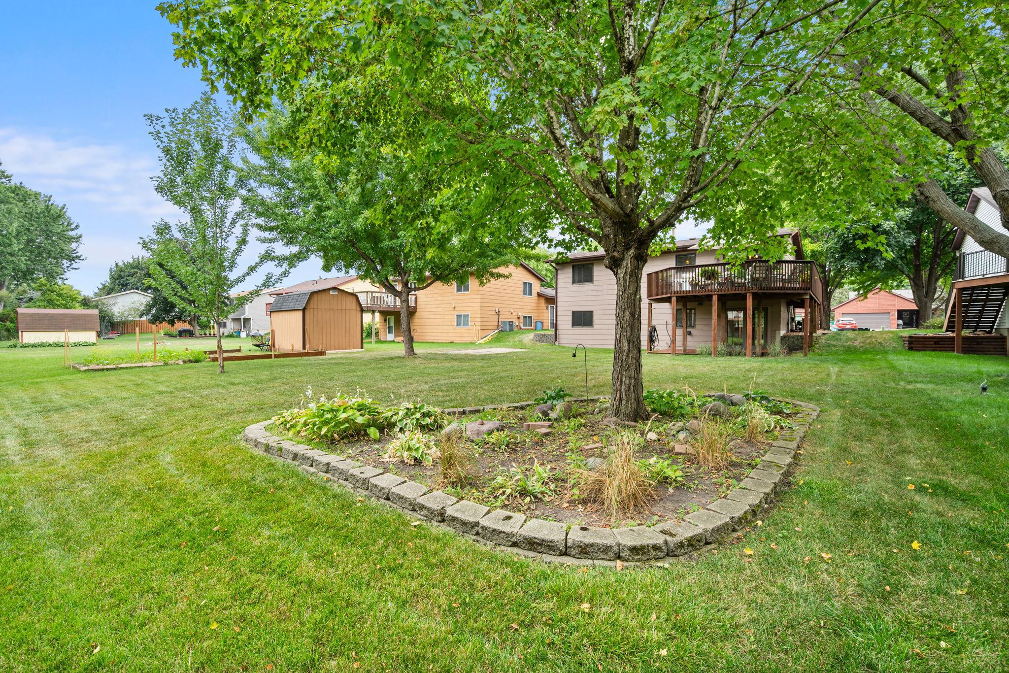 main property photo 45