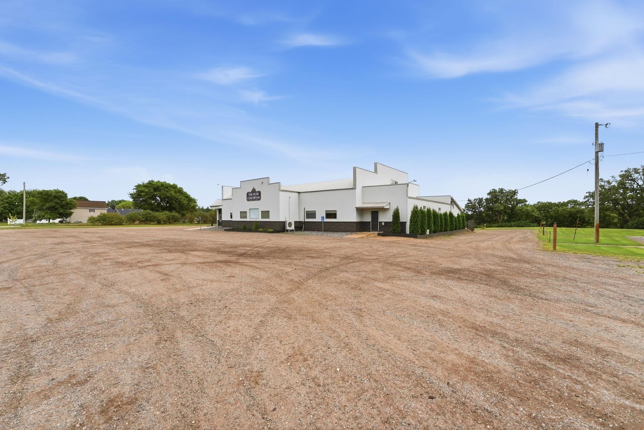 main property photo 13
