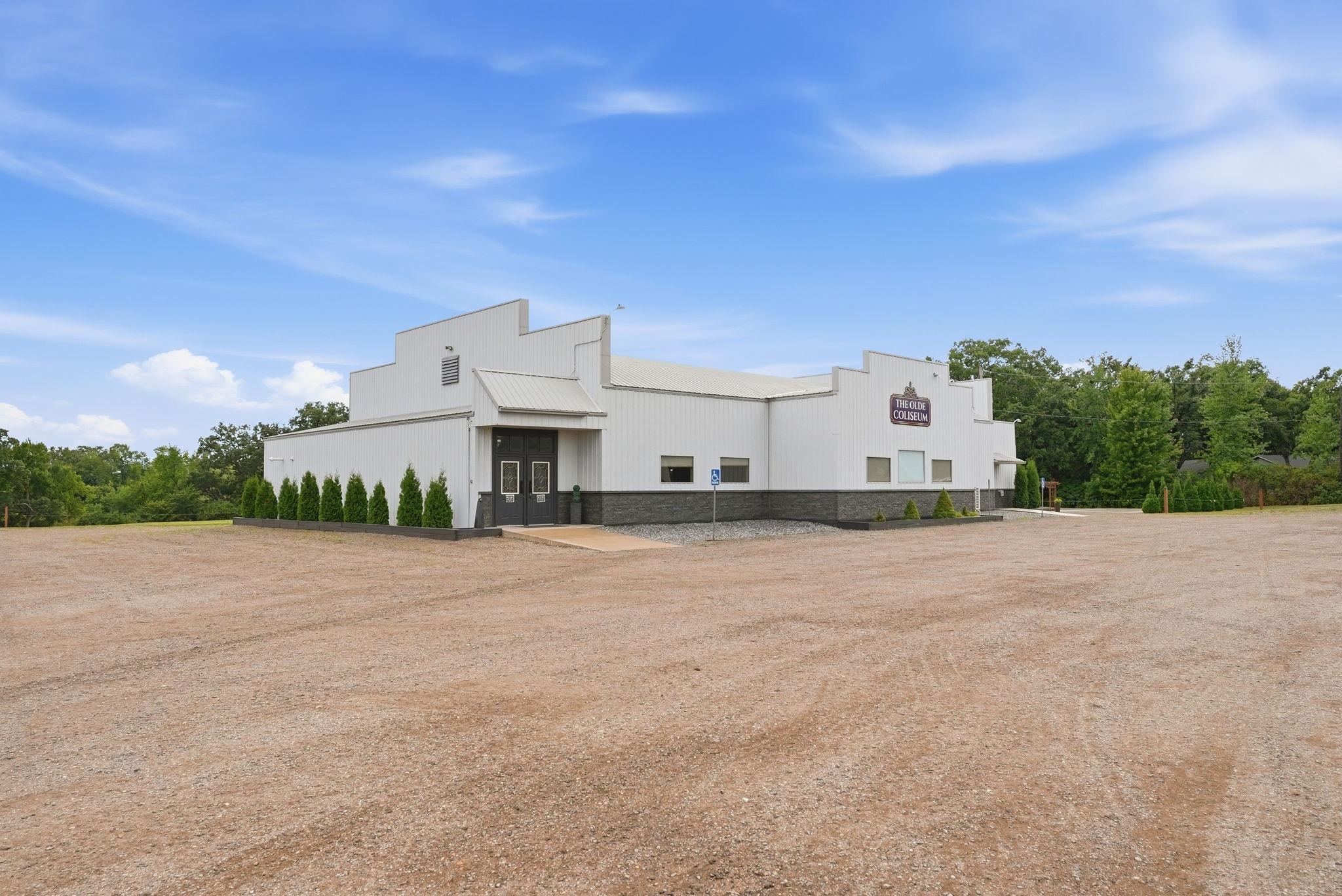 main property photo 20