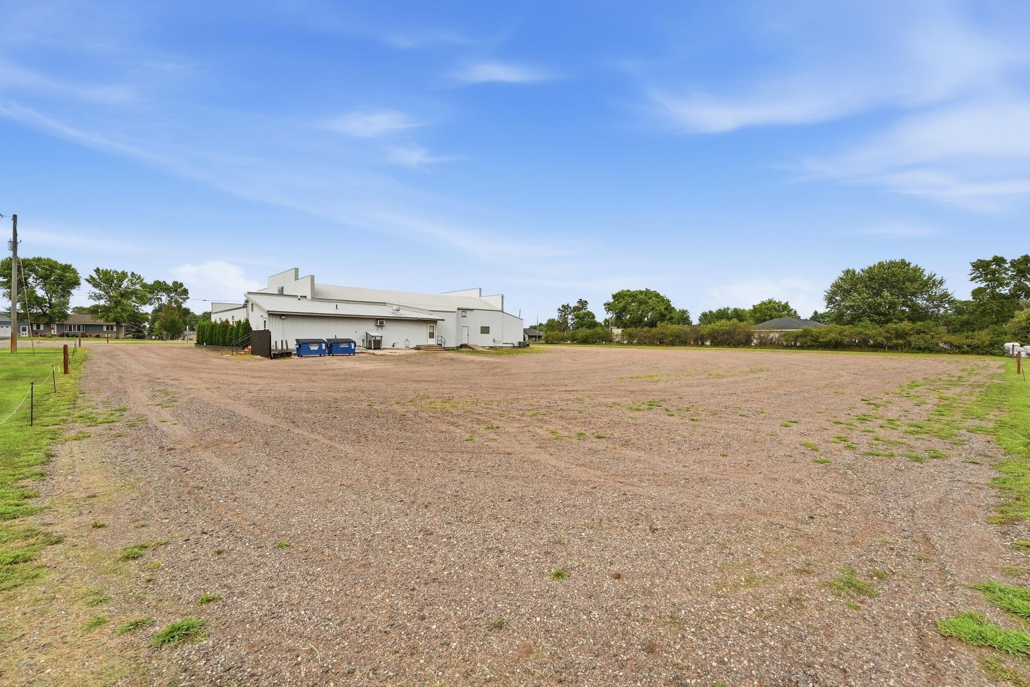 main property photo 24