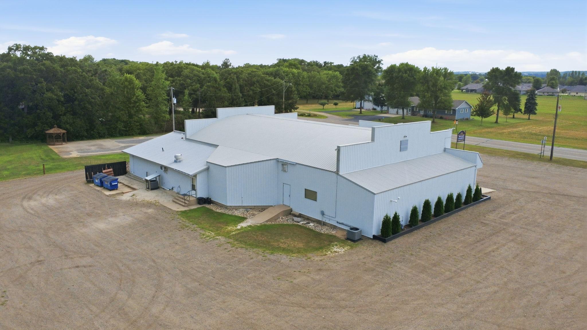 main property photo 3