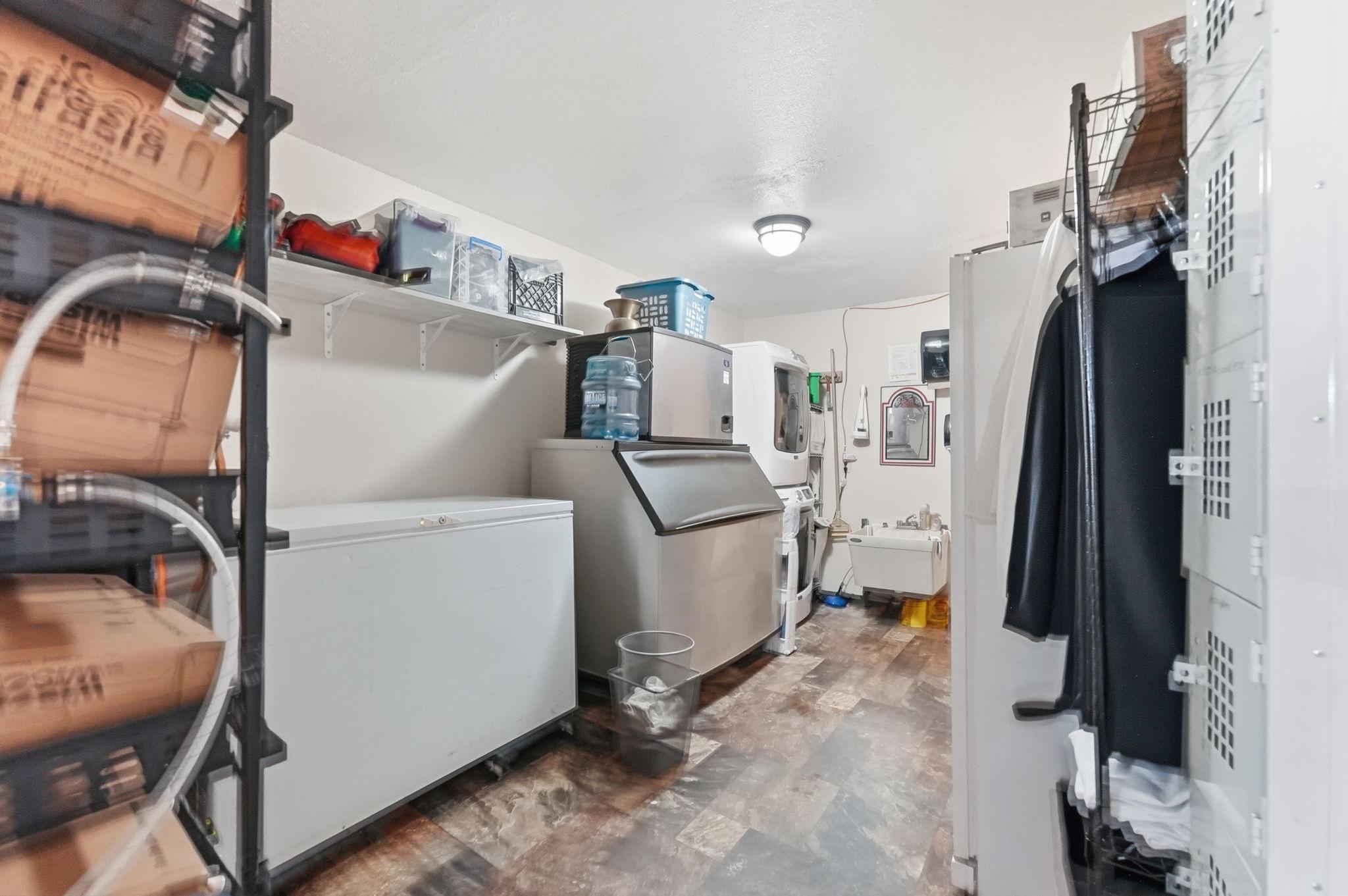 main property photo 49
