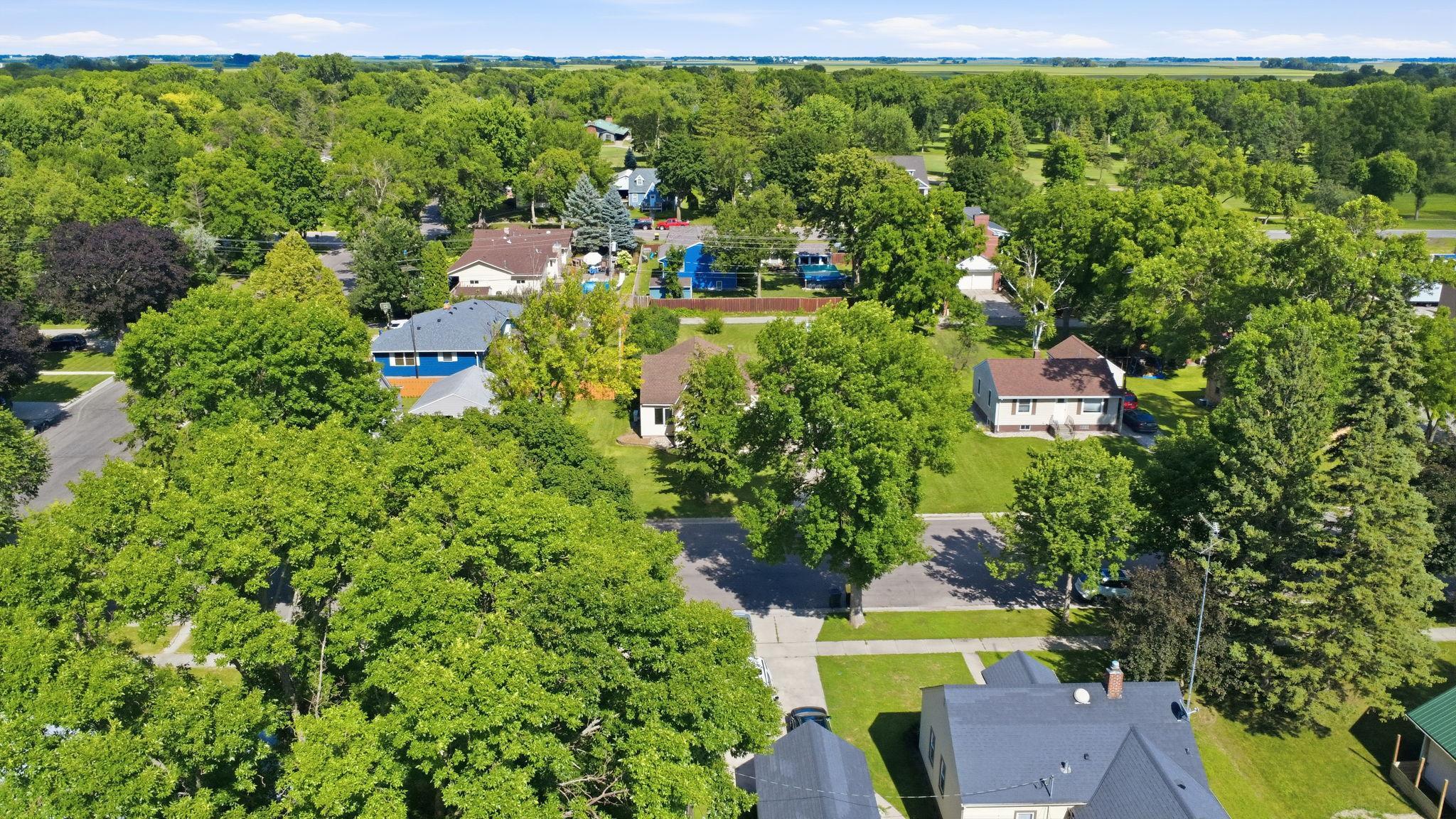 main property photo 36