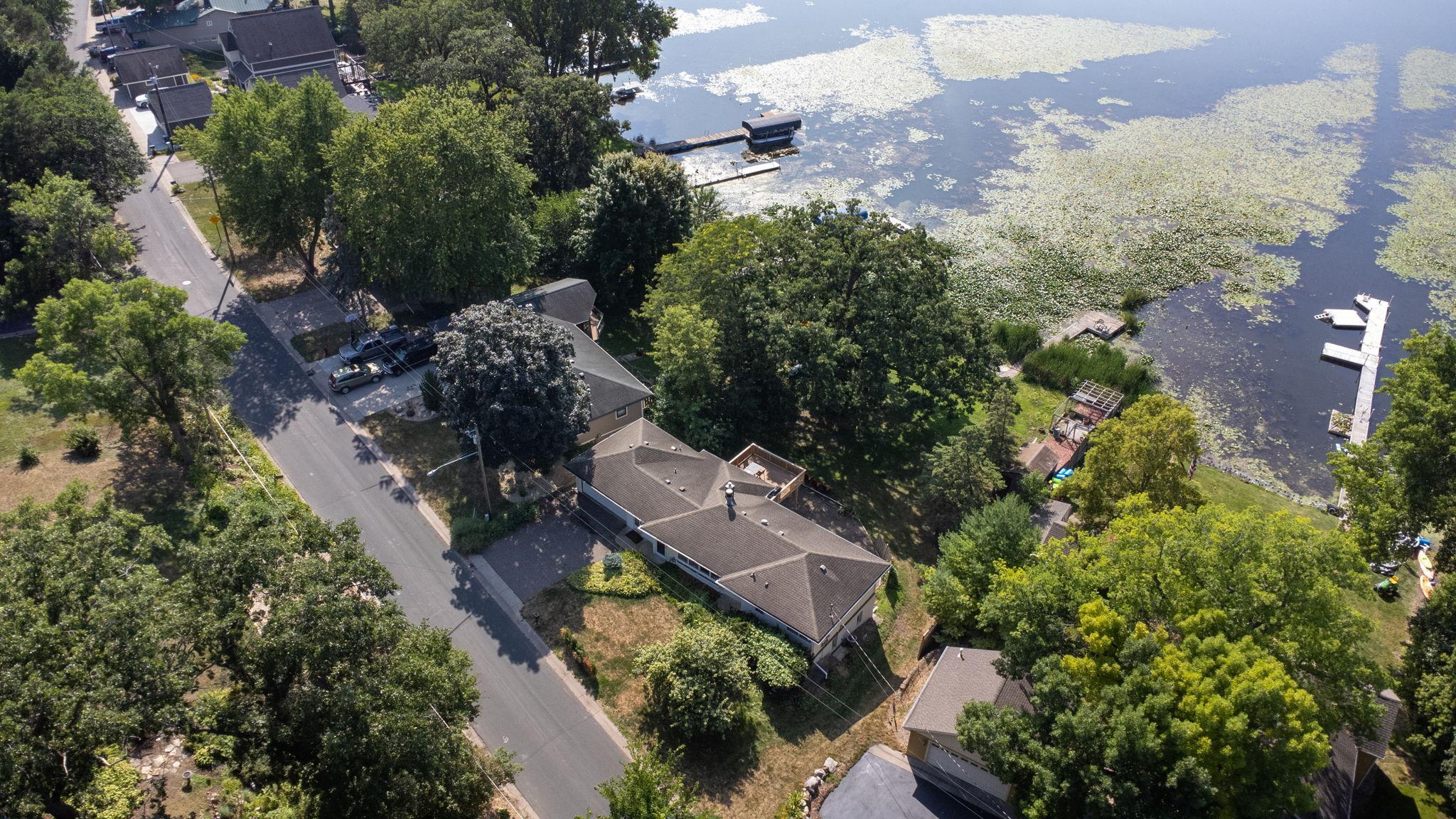 main property photo 32