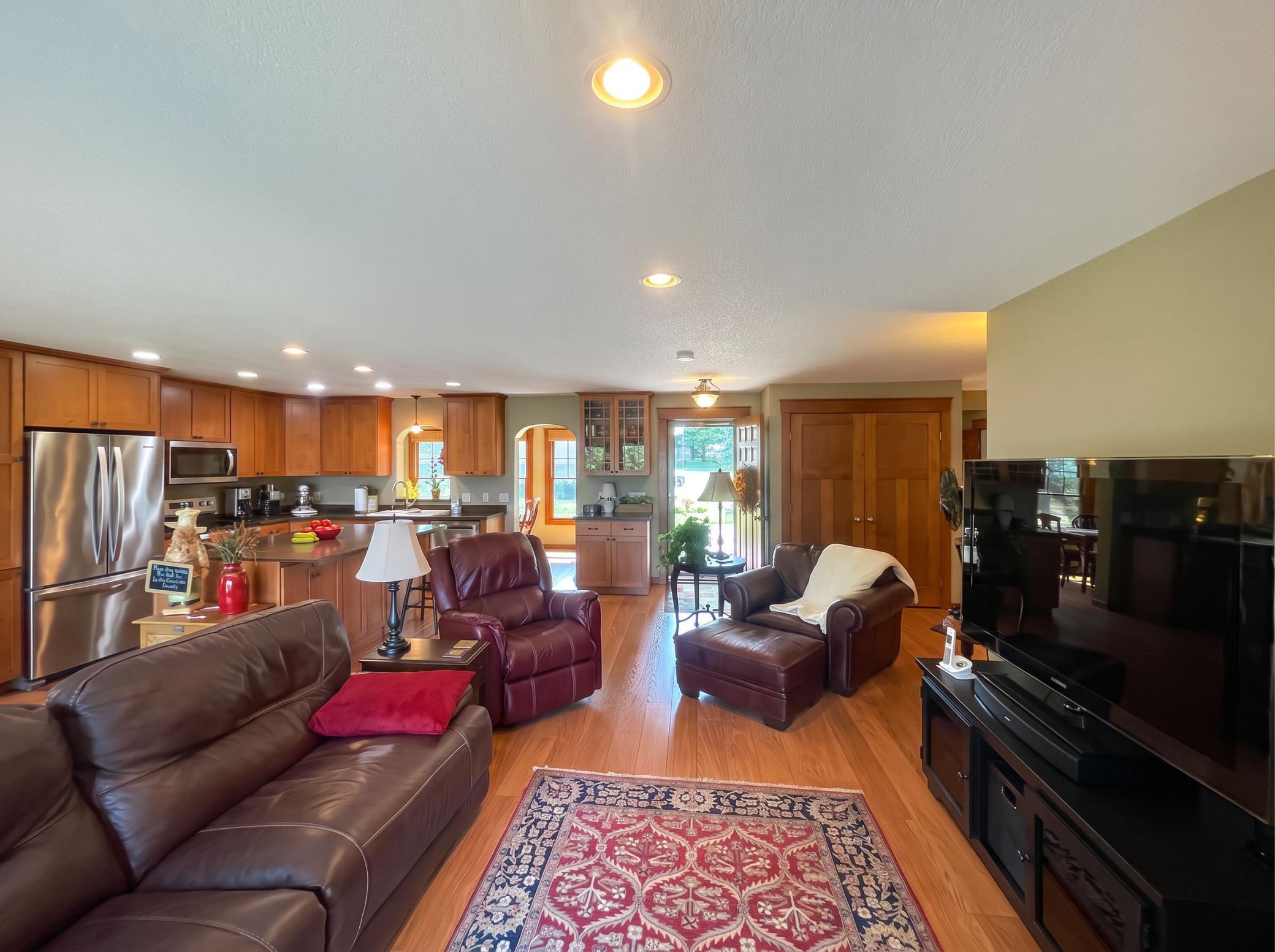 main property photo 61