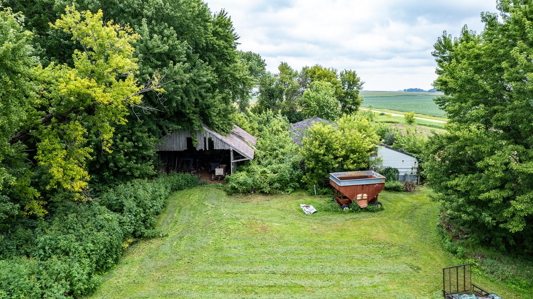 main property photo 21
