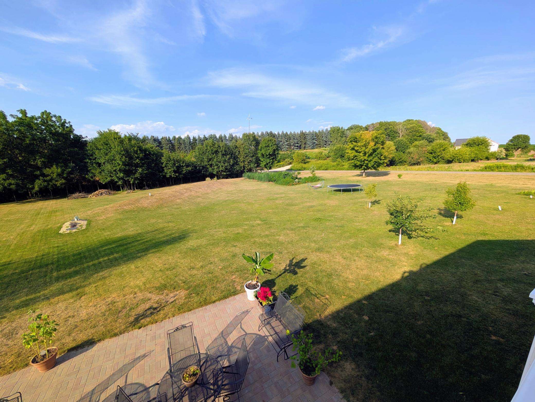 main property photo 33