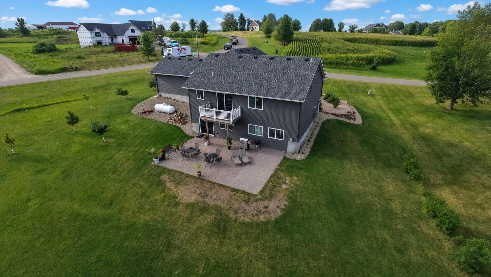 main property photo 41