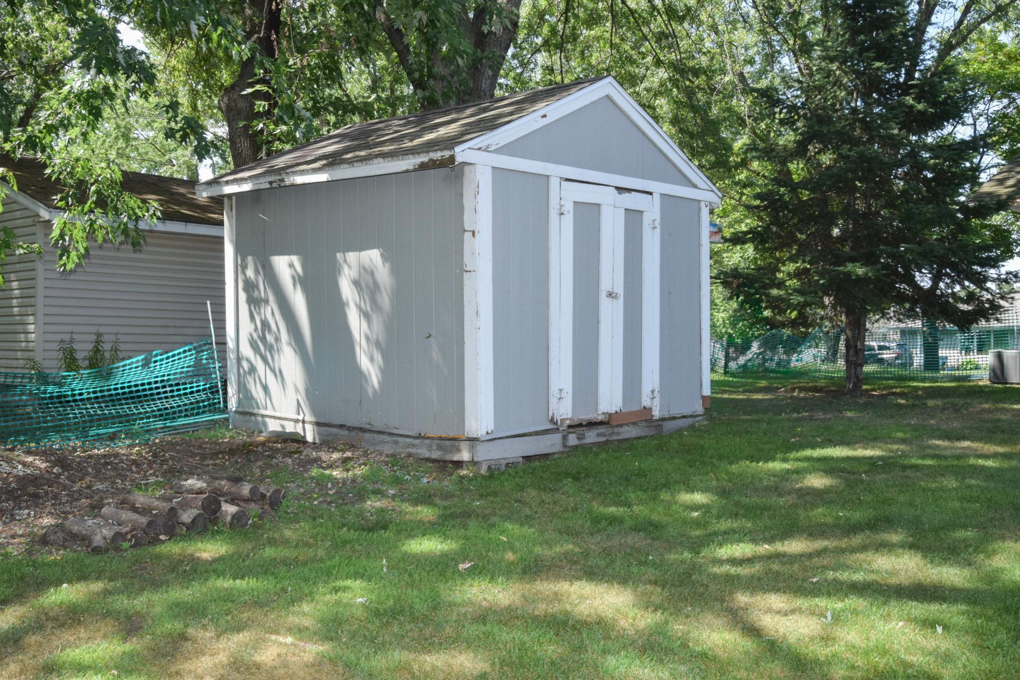 main property photo 24
