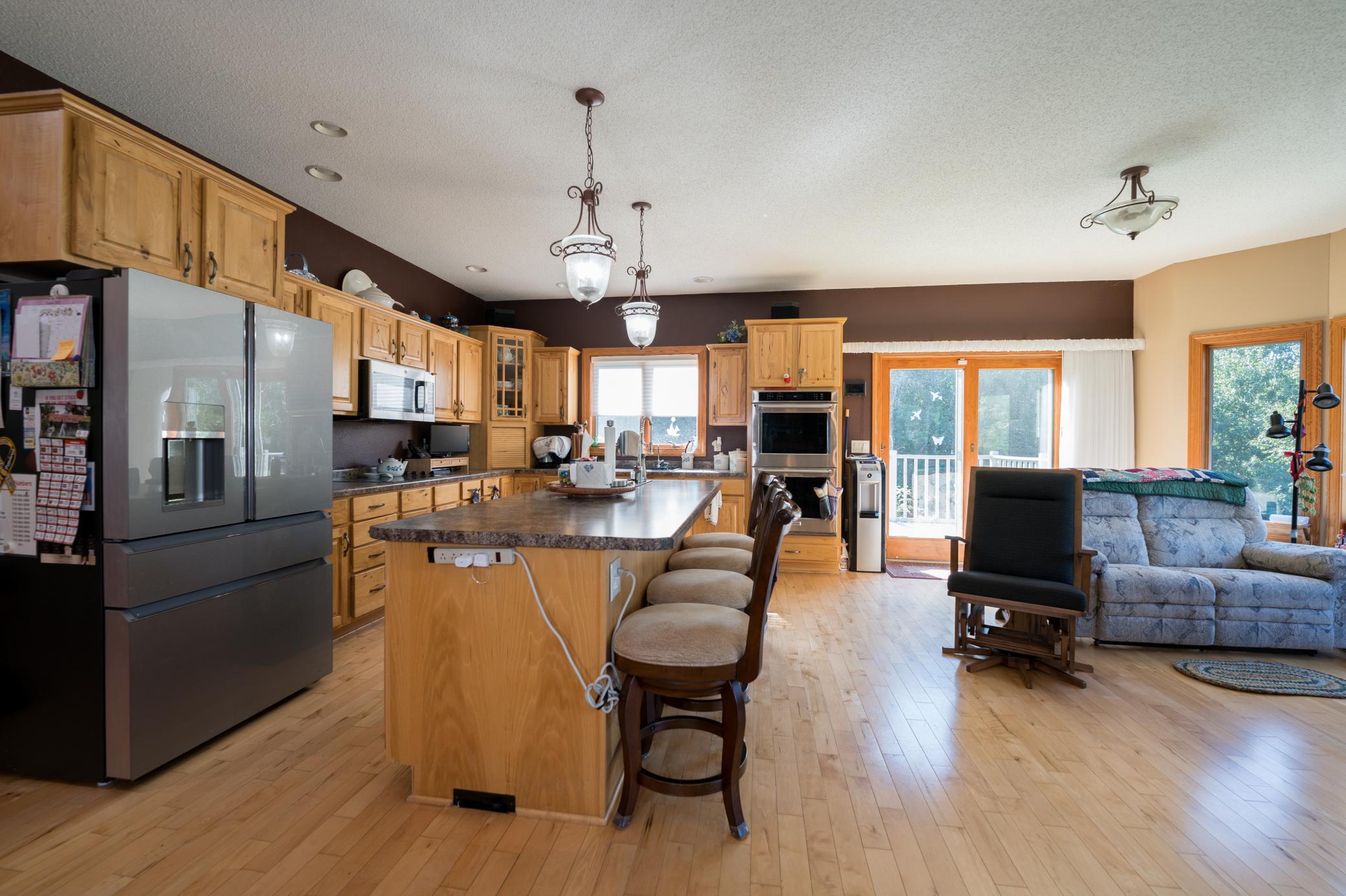 main property photo 14