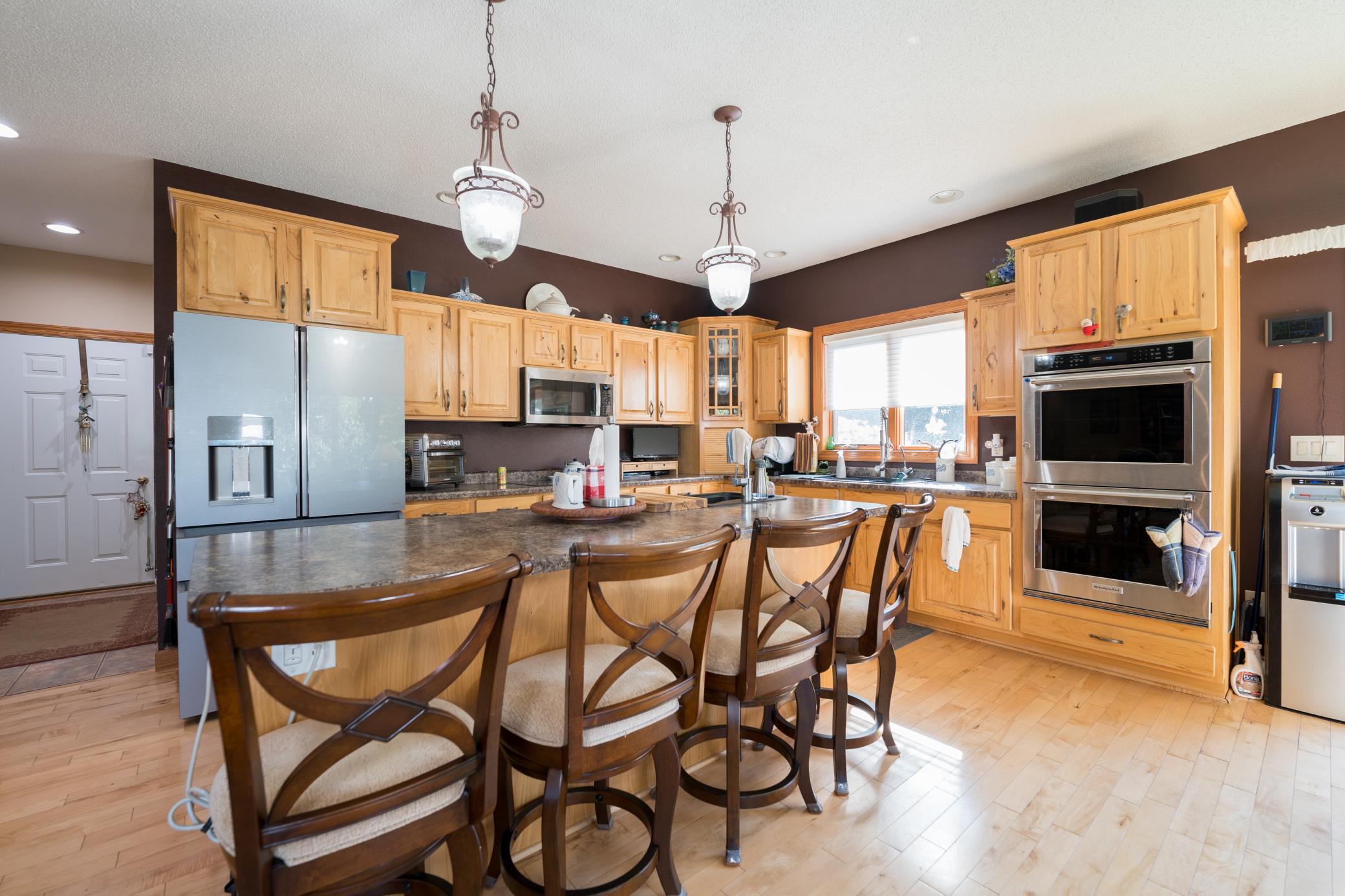main property photo 16