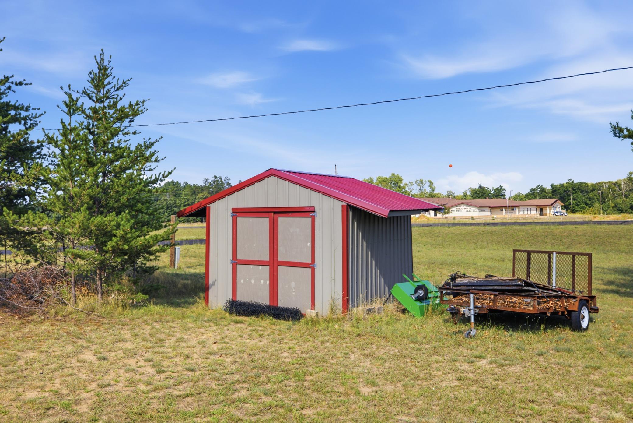 main property photo 38