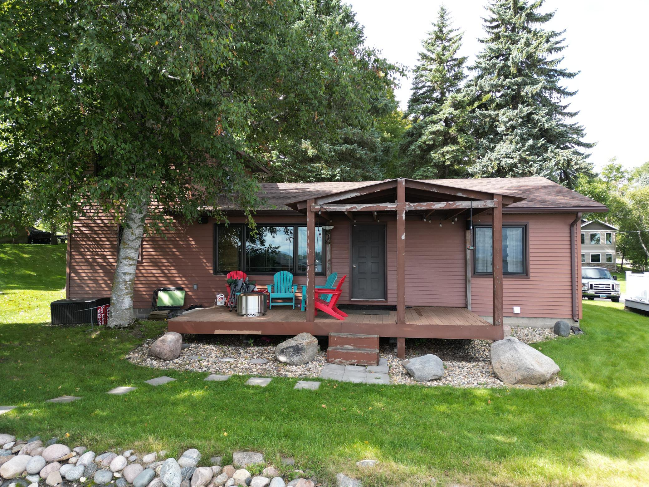 main property photo 8