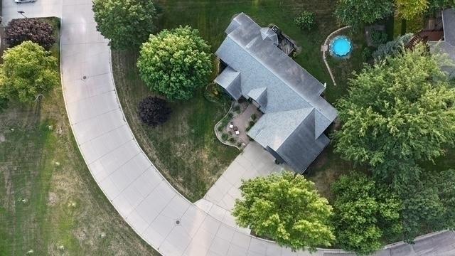 main property photo 35