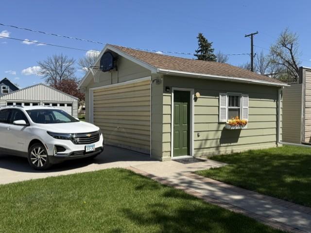 main property photo 34