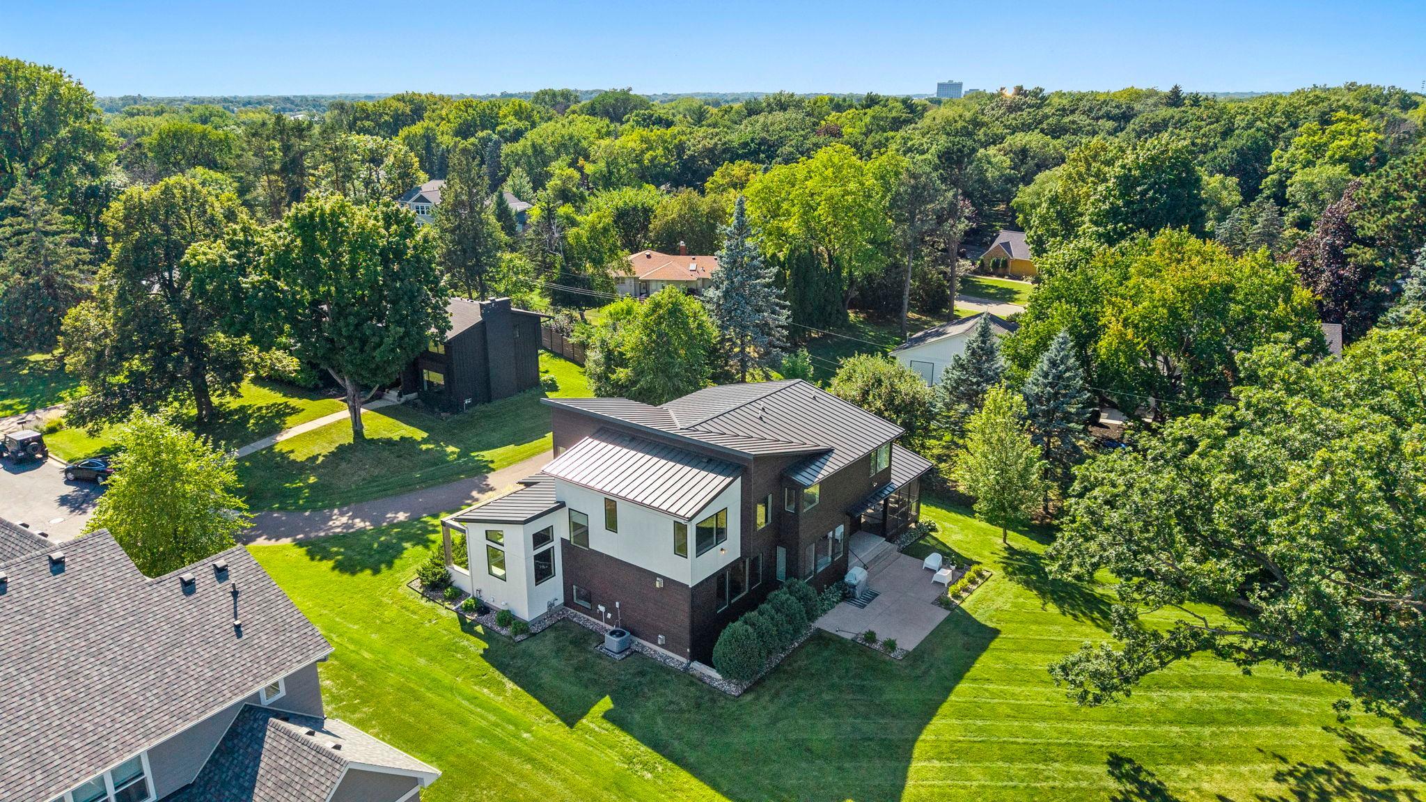 main property photo 59