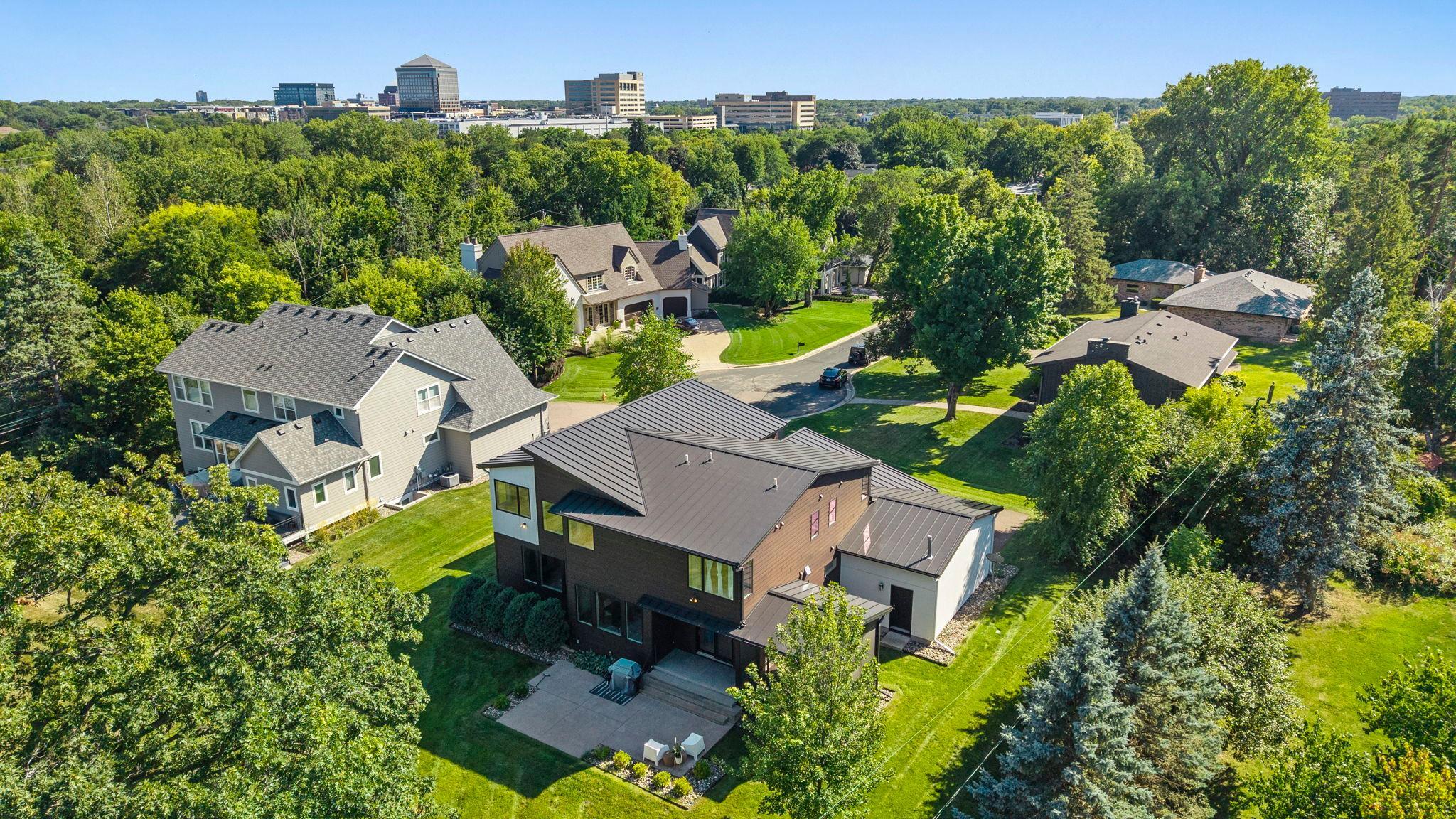 main property photo 60