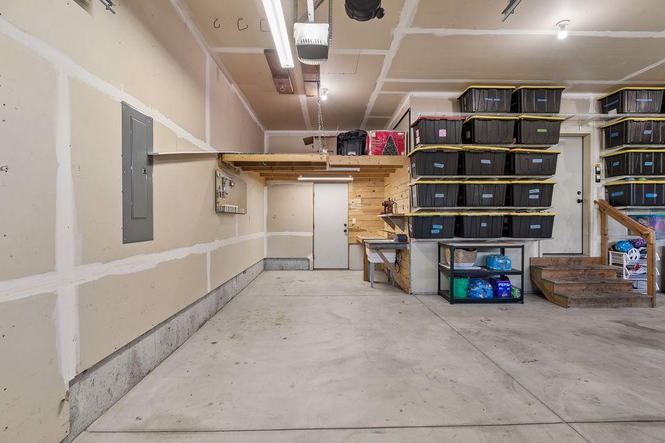 main property photo 65